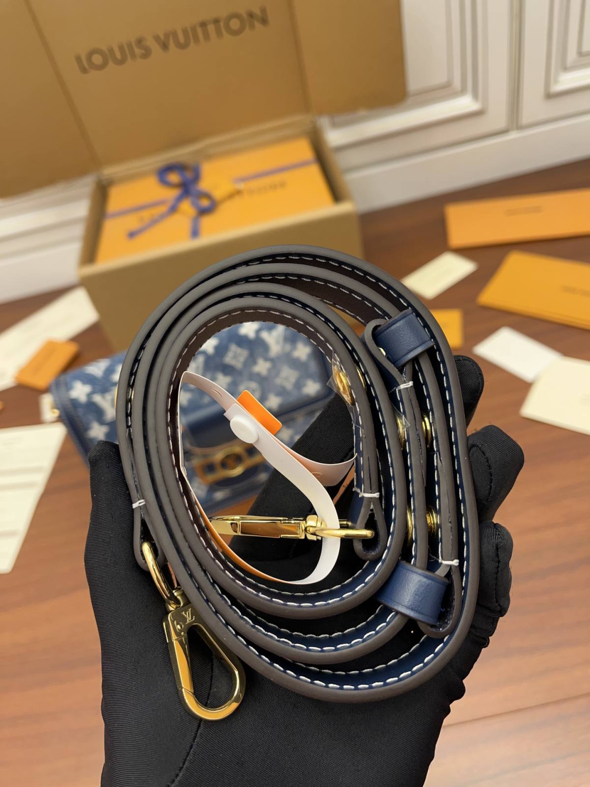 Ellebag’s Masterful Replica of Louis Vuitton M59631 DAUPHINE Medium Handbag – A Denim Marvel-بهترين معيار جي جعلي لوئس ويٽون بيگ آن لائين اسٽور، ريپليڪا ڊيزائنر بيگ ru