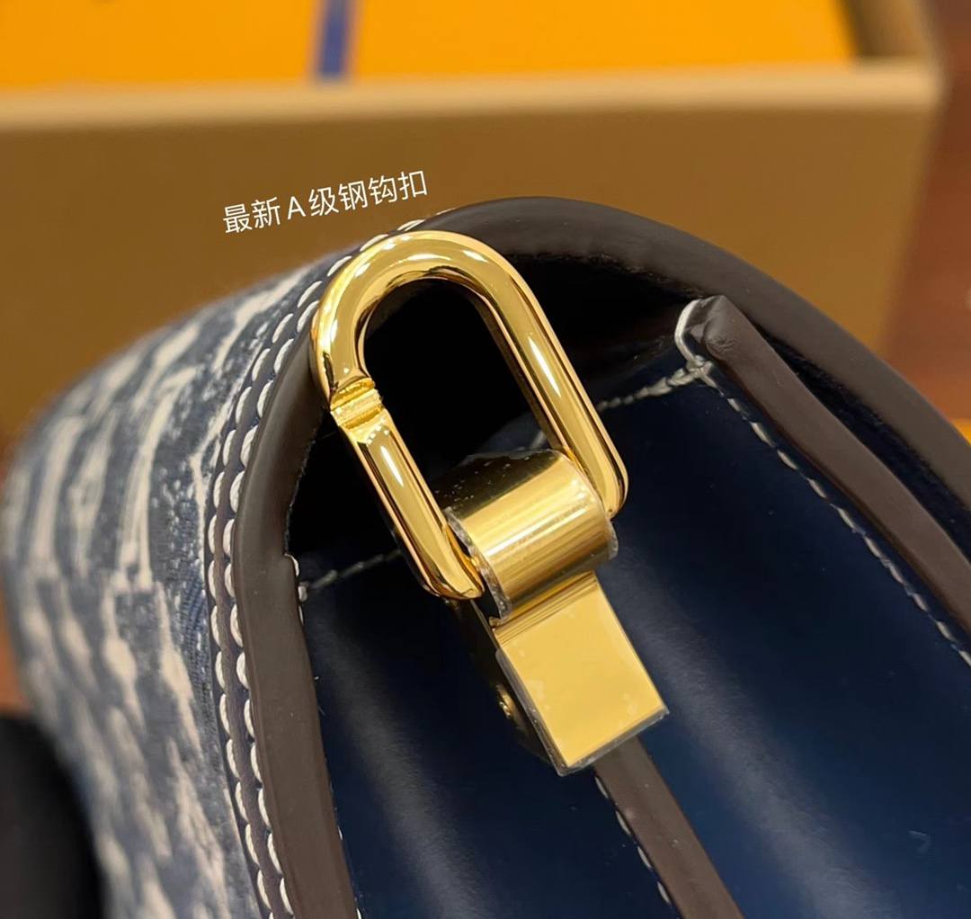 Ellebag’s Replica Mastery: LV M59716 Denim Blue Dauphine Small Handbag-Best Quality Fake Louis Vuitton Bag Online Store, Replica designer bag ru