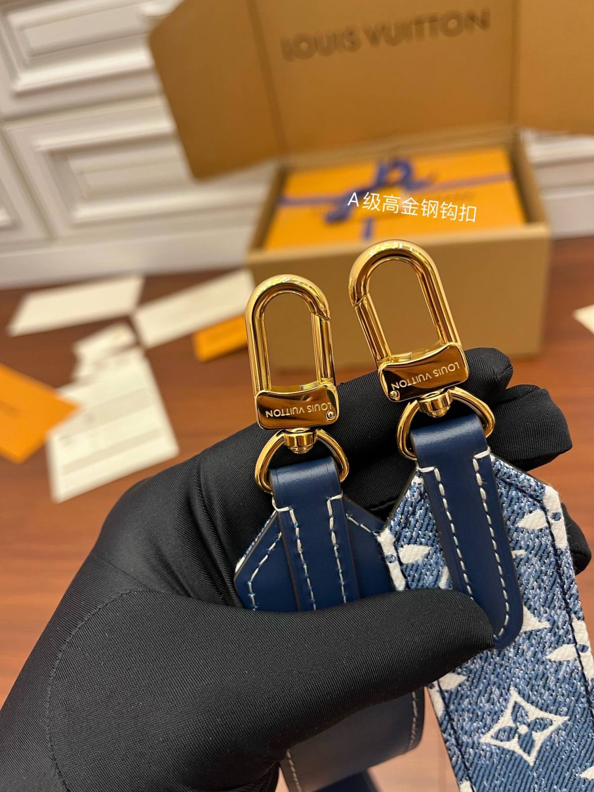 Ellebag’s Replica Excellence: LV PETITE MALLE Handbag M59717-Интернет-магазин поддельной сумки Louis Vuitton лучшего качества, копия дизайнерской сумки ru