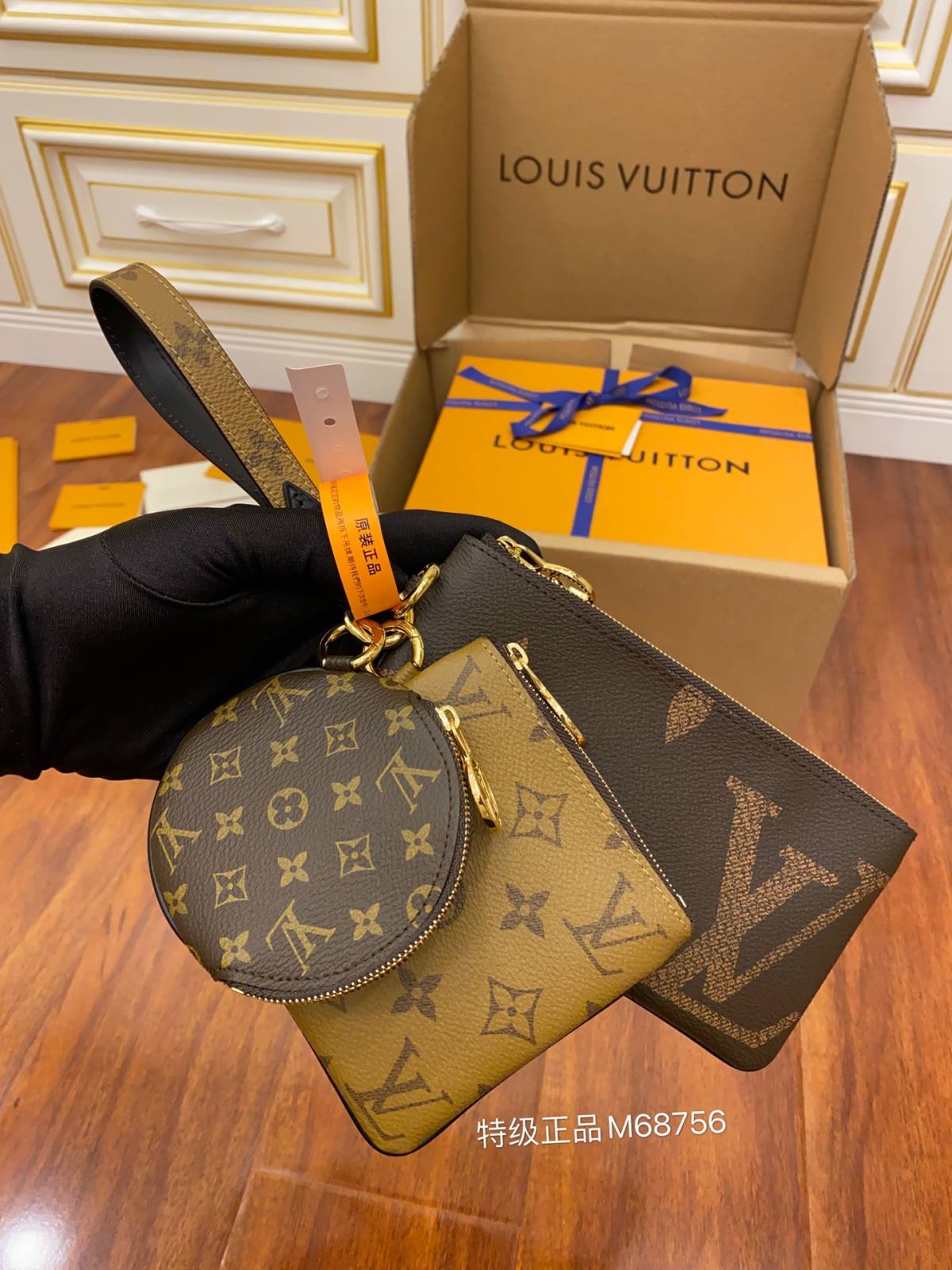 Ellebag’s Expert Replica Craftsmanship: Louis Vuitton Trio Pouch M68756-Negozio in linea della borsa falsa di Louis Vuitton di migliore qualità, borsa del progettista della replica ru