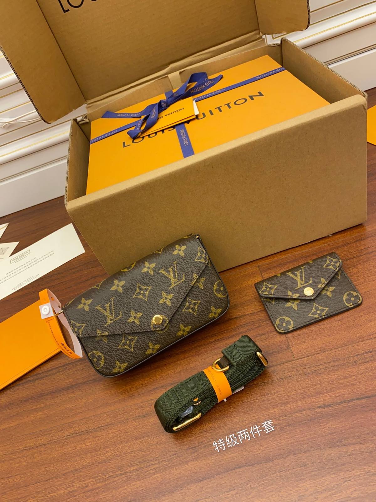 Ellebag’s Precision Crafted Replica of LV FÉLICIE Felicie Strap & Go M80091: A Green Marvel-Negozio in linea della borsa falsa di Louis Vuitton di migliore qualità, borsa del progettista della replica ru