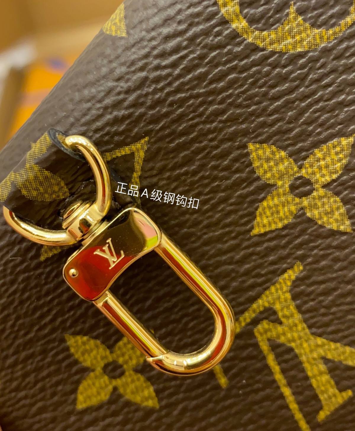 Ellebag’s Precision Crafted Replica of LV FÉLICIE Felicie Strap & Go M80091: A Green Marvel-Zoo Zoo Fake Louis Vuitton Hnab Online Khw, Replica designer hnab ru