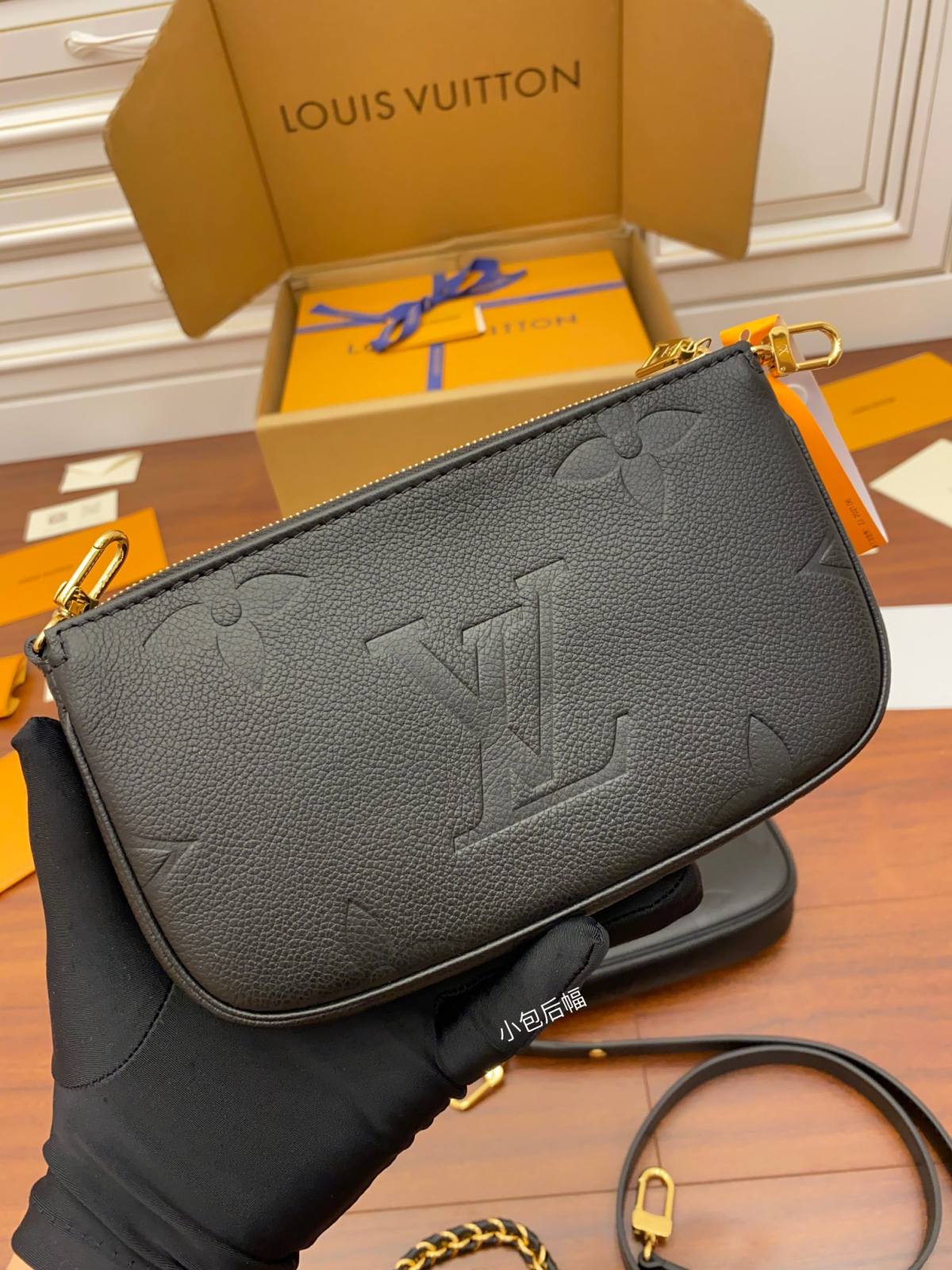 Ellebag’s Exquisite Replica of LV M80399 Black Multi Pochette Accessoires – The Epitome of Elegance-Best Quality Replica designer Bag factory in China