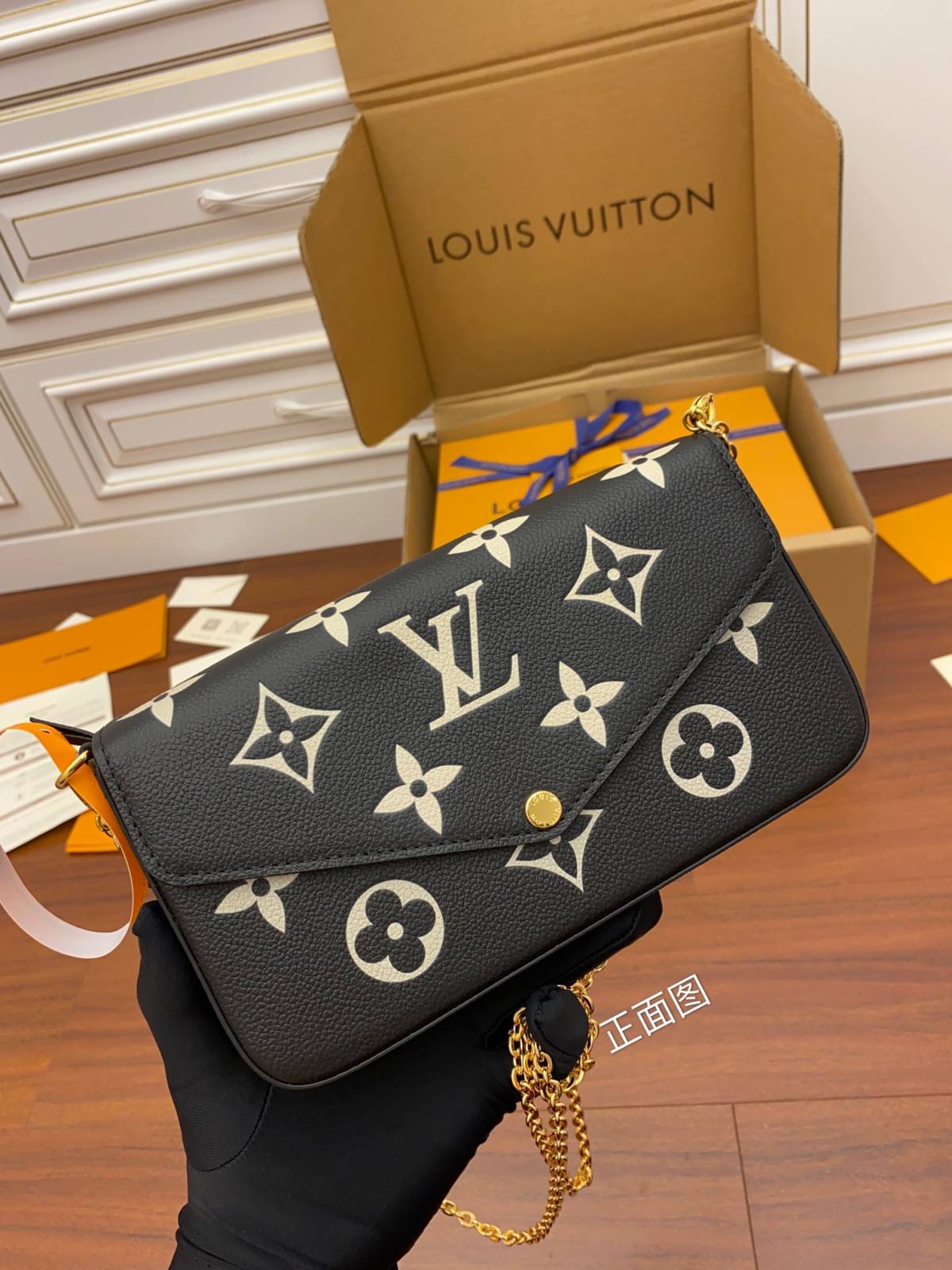 Ellebag’s Replica Excellence in Louis Vuitton M80482 Black Pochette FÉLICIE Felicie Chain Bag-Labākās kvalitātes viltotās Louis Vuitton somas tiešsaistes veikals, dizaineru somas kopija ru