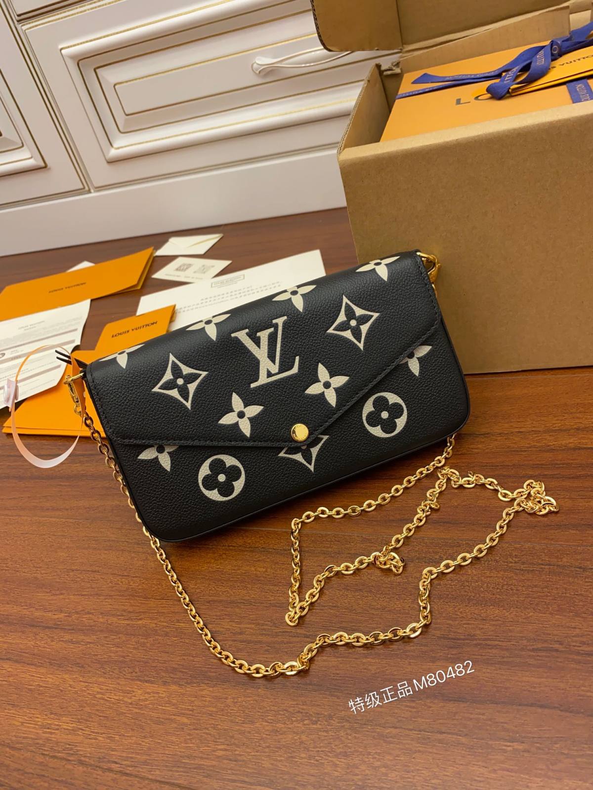 Ellebag’s Replica Excellence in Louis Vuitton M80482 Black Pochette FÉLICIE Felicie Chain Bag-L-Aħjar Kwalità Foloz Louis Vuitton Bag Online Store, Replica designer bag ru