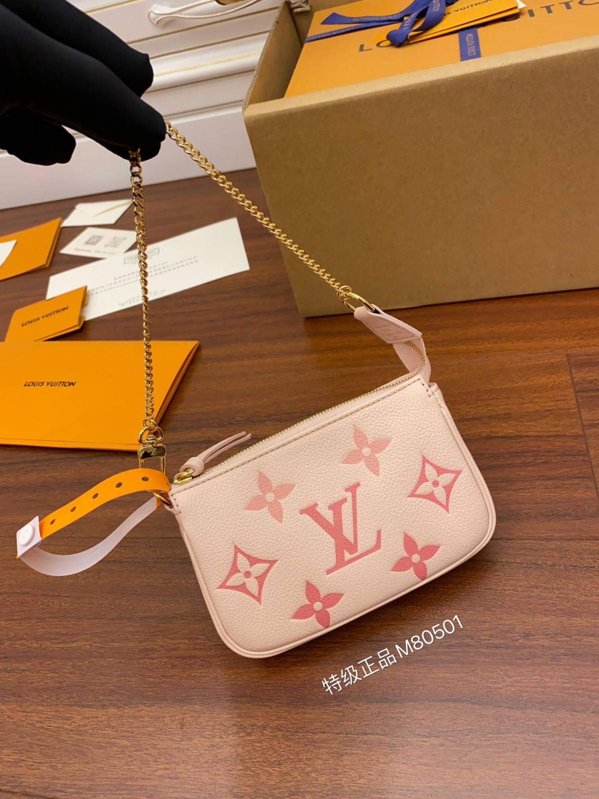 Ellebag’s Replica Mastery: Louis Vuitton M80501 By the Pool Pink Silk Print Monogram Empreinte Leather Embossed-Najlepsza jakość fałszywych torebek Louis Vuitton Sklep internetowy, projektant repliki torebki ru