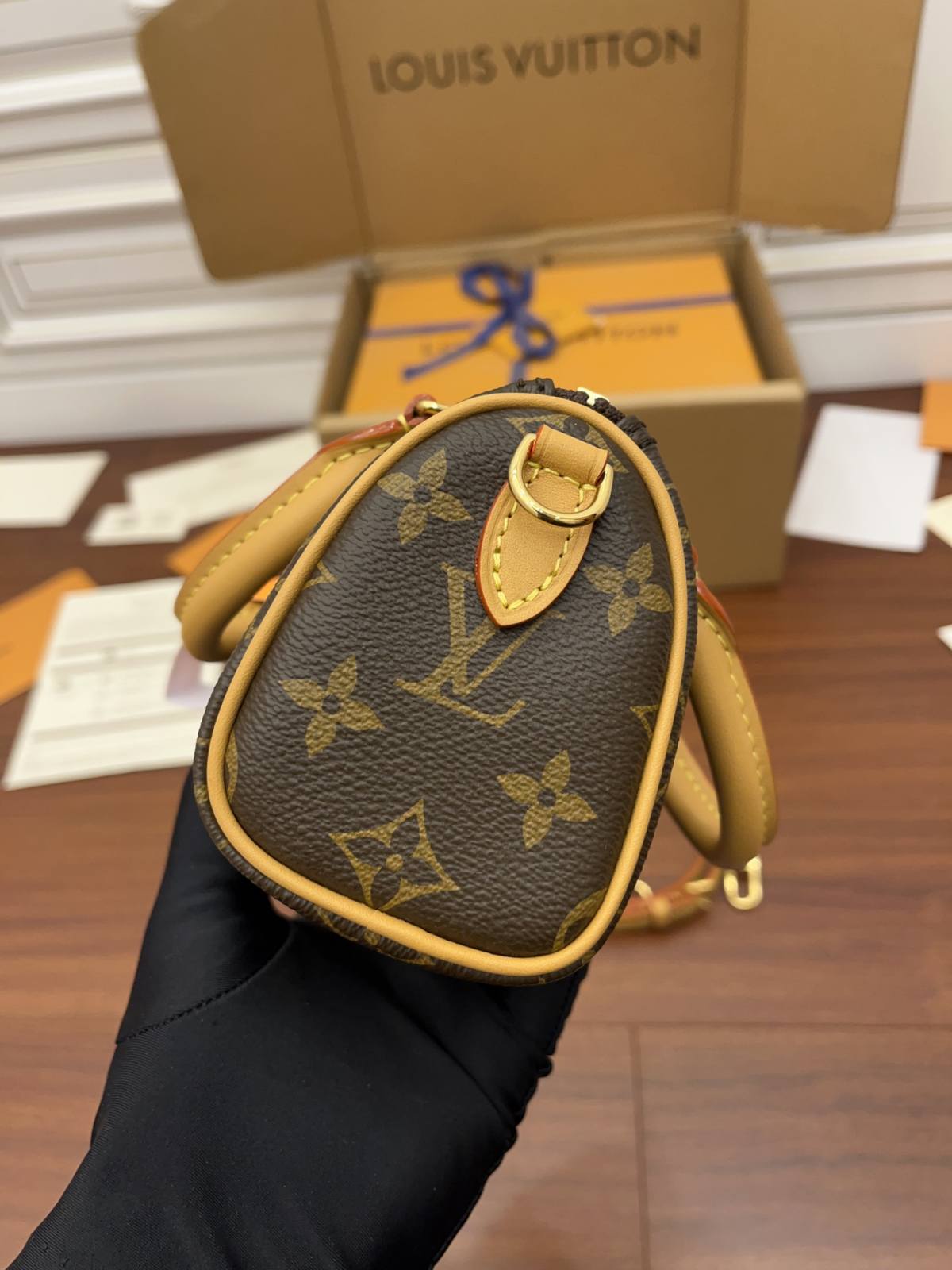 Ellebag Factory’s Exquisite Replication of the Louis Vuitton NANO SPEEDY Handbag (M81085)-Negoziu in linea di borse Louis Vuitton falsi di migliore qualità, borsa di design di replica ru