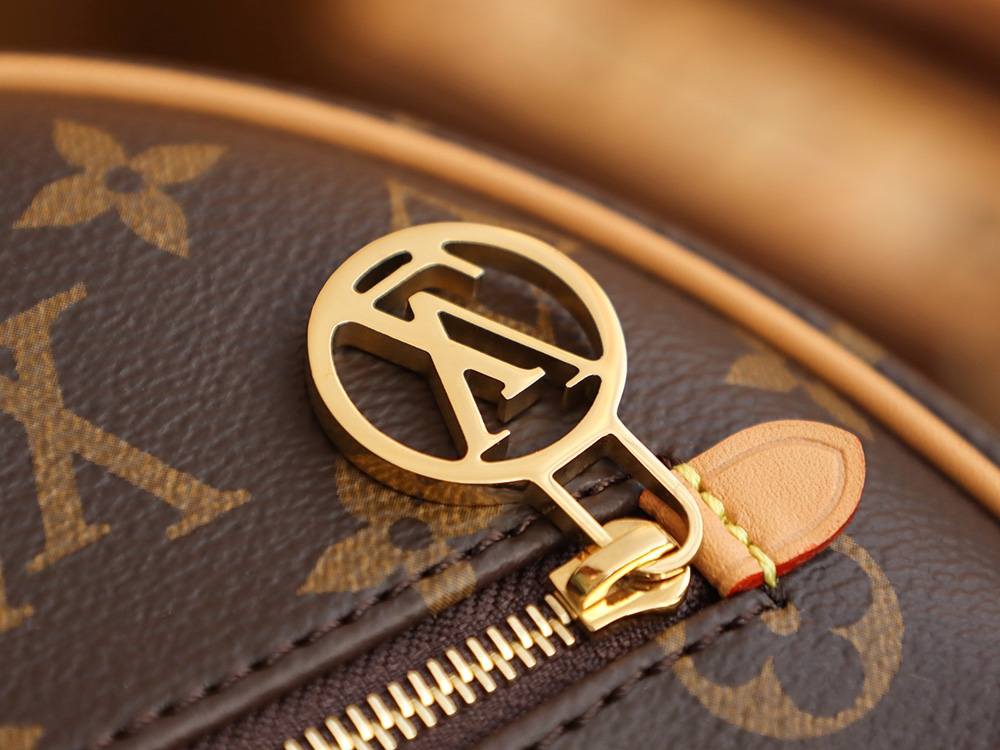 Ellebag Factory’s Masterful Replication of Louis Vuitton M81098 Loop Bag-Best Quality Fake Louis Vuitton Bag Online Store, Replica designer bag ru