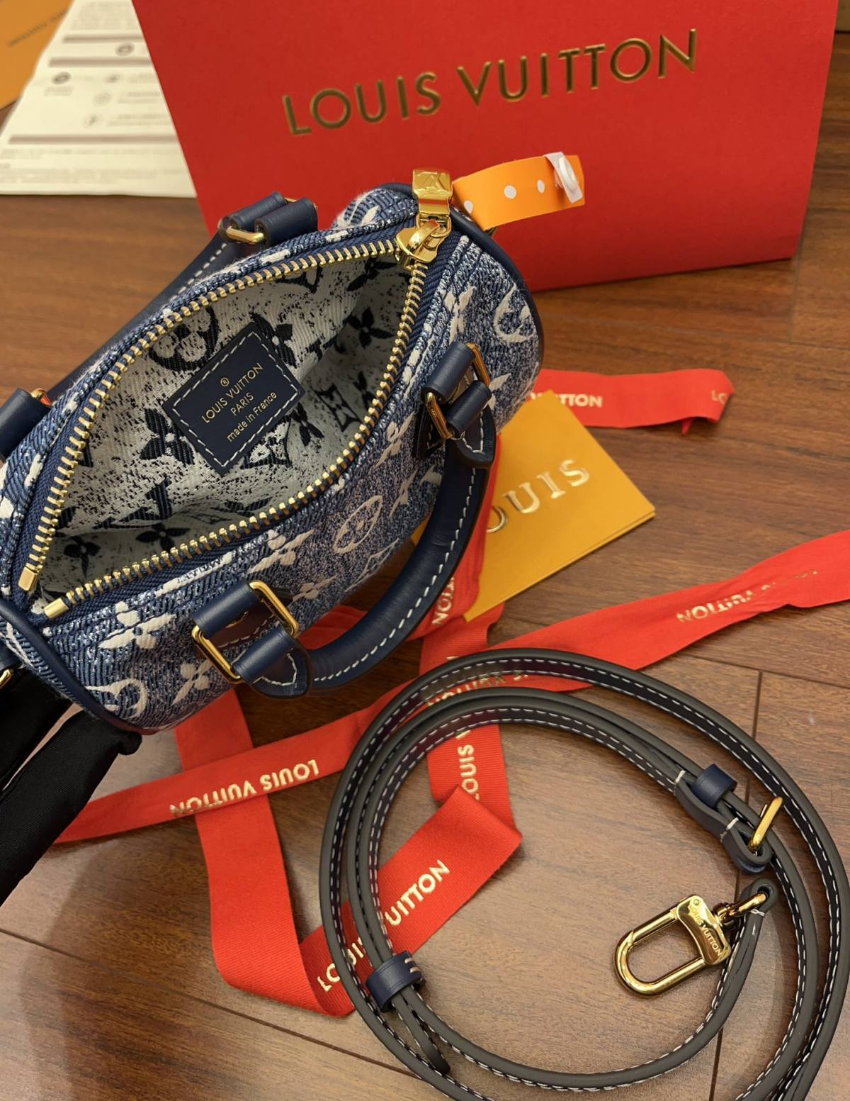 Ellebag Factory’s Masterful Replication of Louis Vuitton M81168 NANO SPEEDY Handbag in Blue Monogram Embossed Denim-Meilleure qualité de faux sac Louis Vuitton en ligne, réplique de sac de créateur ru