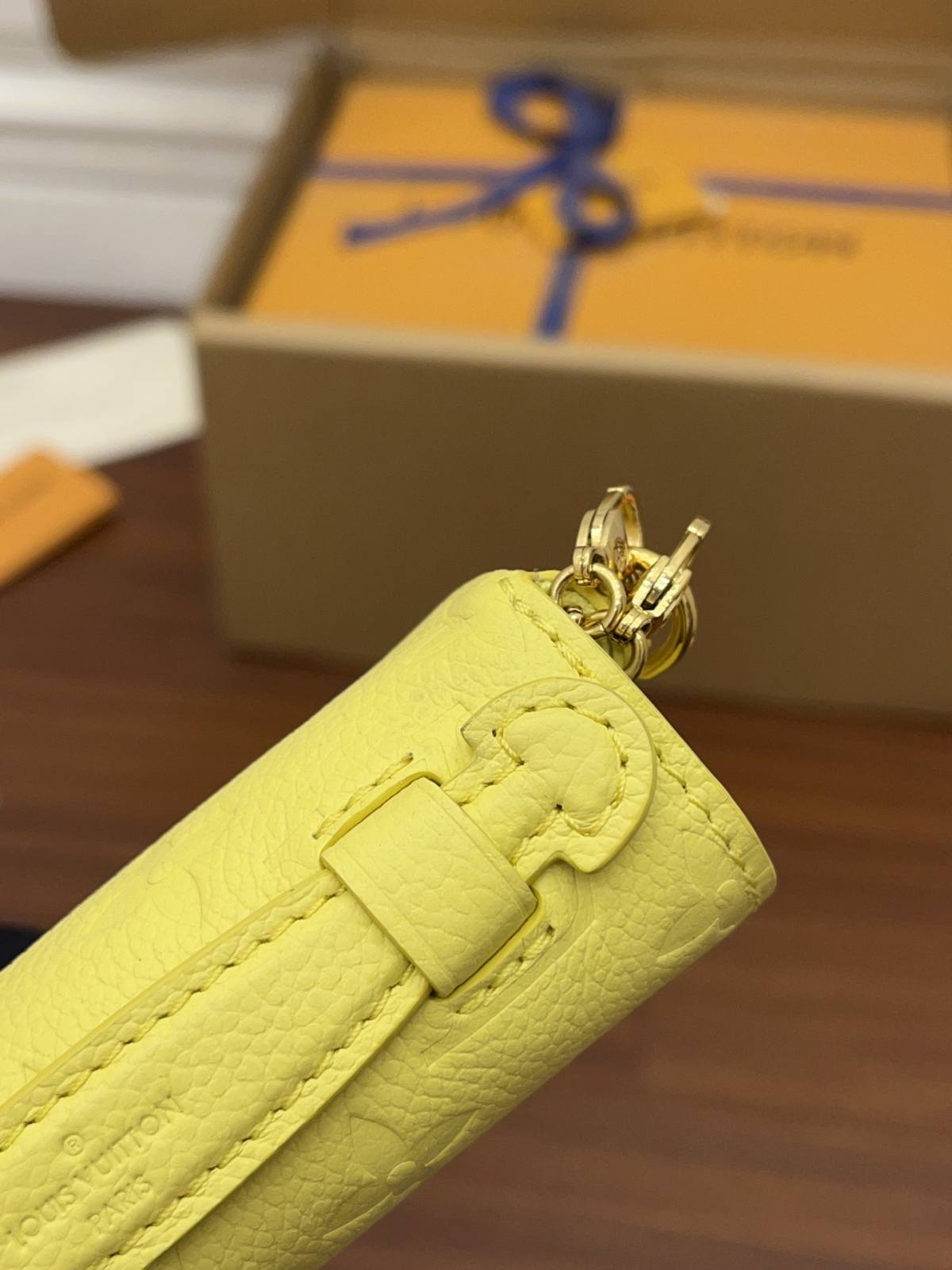 Ellebag Factory’s Exquisite Replication Techniques for Louis Vuitton M81407 Metis Bag Super Mini in Yellow Full Leather-Best Quality Fake Louis Vuitton Bag Online Store, Replica designer bag ru