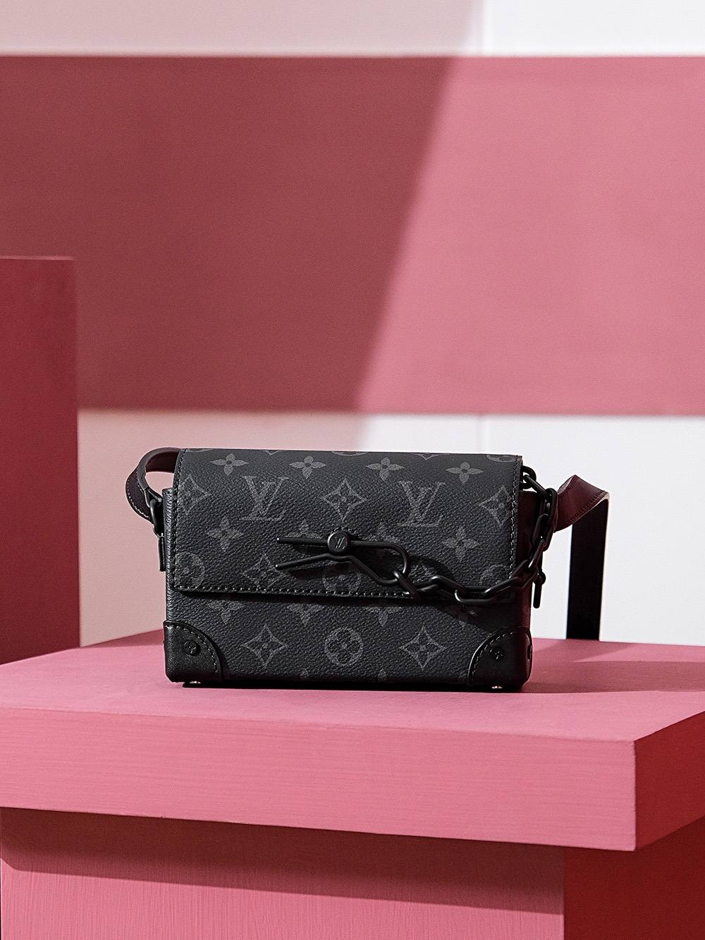 Ellebag Factory’s Replication Expertise: Louis Vuitton STEAMER Mini Handbag (M81783) – Monogram Eclipse Black-Ti o dara ju Didara iro Louis Vuitton apo Online itaja, Ajọra onise apo ru