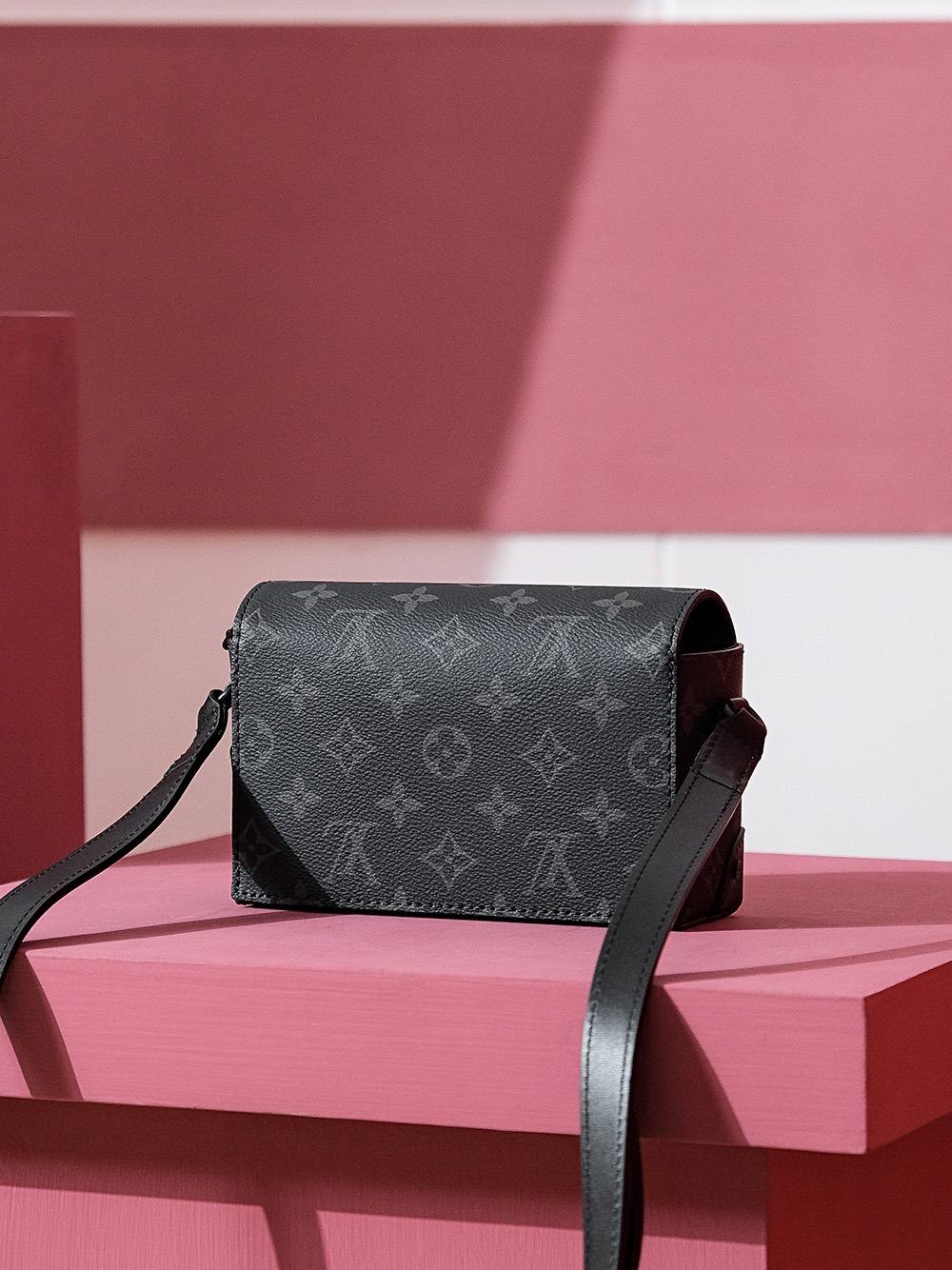 Ellebag Factory’s Replication Expertise: Louis Vuitton STEAMER Mini Handbag (M81783) – Monogram Eclipse Black-Καλύτερης ποιότητας Fake Louis Vuitton Ηλεκτρονικό κατάστημα, Replica designer bag ru