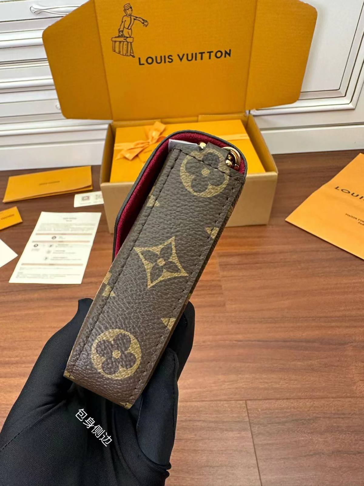 Ellebag Factory’s Exquisite Replication of Louis Vuitton Pochette FÉLICIE Felicie Handbag (M61276/M81896) – Monogram-בעסטער קוואַליטעט שווינדל לוי ווויטטאָן באַג אָנליין קראָם, רעפּליקע דיזיינער זעקל רו