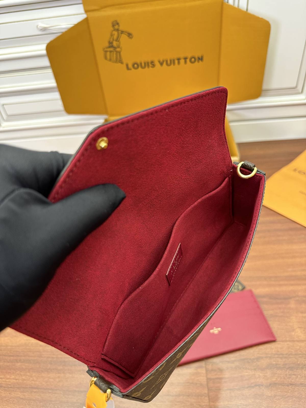 Ellebag Factory’s Exquisite Replication of Louis Vuitton Pochette FÉLICIE Felicie Handbag (M61276/M81896) – Monogram-Шилдэг чанарын хуурамч Louis Vuitton цүнх онлайн дэлгүүр, Replica дизайнер цүнх ru