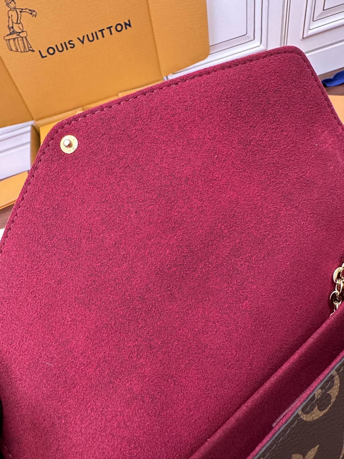 Ellebag Factory’s Exquisite Replication of Louis Vuitton Pochette FÉLICIE Felicie Handbag (M61276/M81896) – Monogram-Legjobb minőségű hamis Louis Vuitton táska online áruház, replika designer táska ru