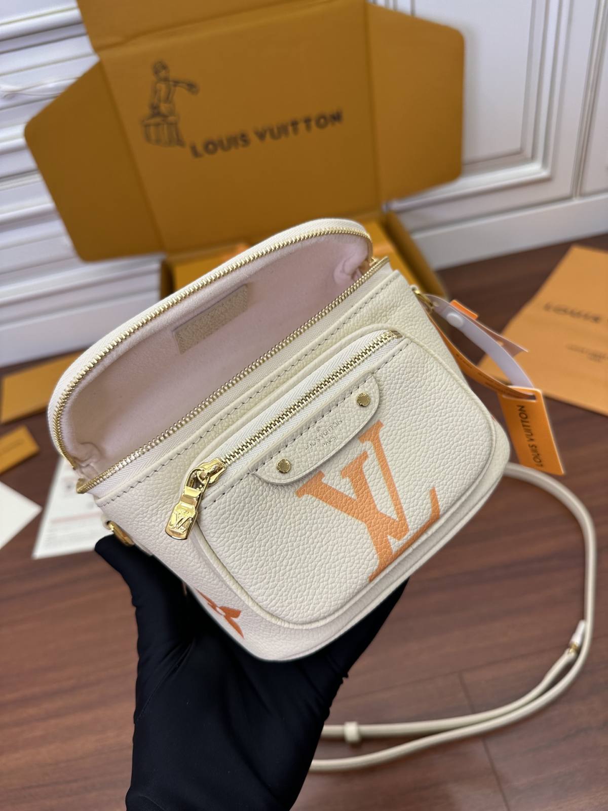 Ellebag Factory Replication Techniques: Louis Vuitton MINI BUMBAG Handbag (M82208) – Yellow-최고의 품질 가짜 루이비통 가방 온라인 스토어, 복제 디자이너 가방 ru