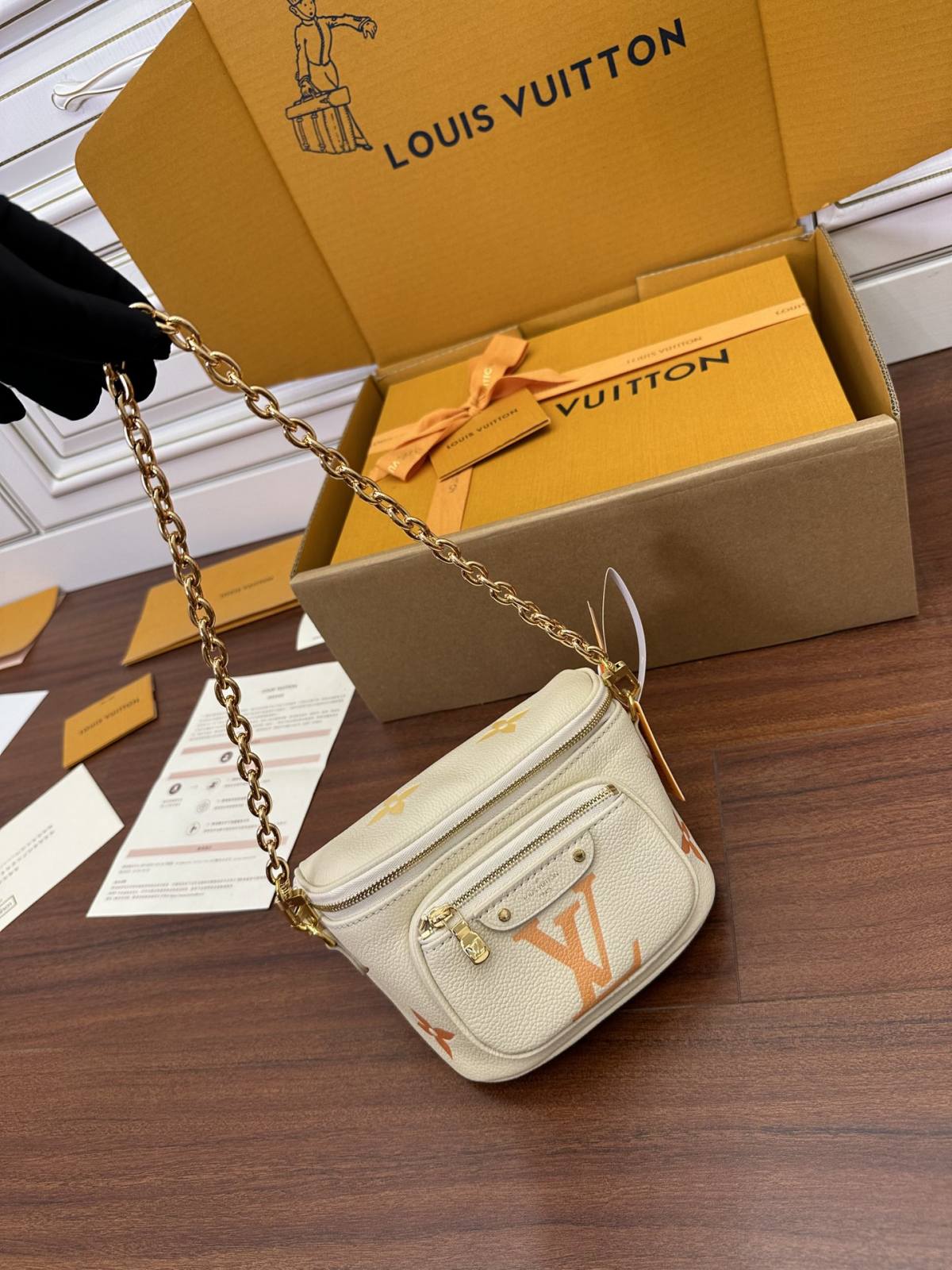 Ellebag Factory Replication Techniques: Louis Vuitton MINI BUMBAG Handbag (M82208) – Yellow-최고의 품질 가짜 루이비통 가방 온라인 스토어, 복제 디자이너 가방 ru