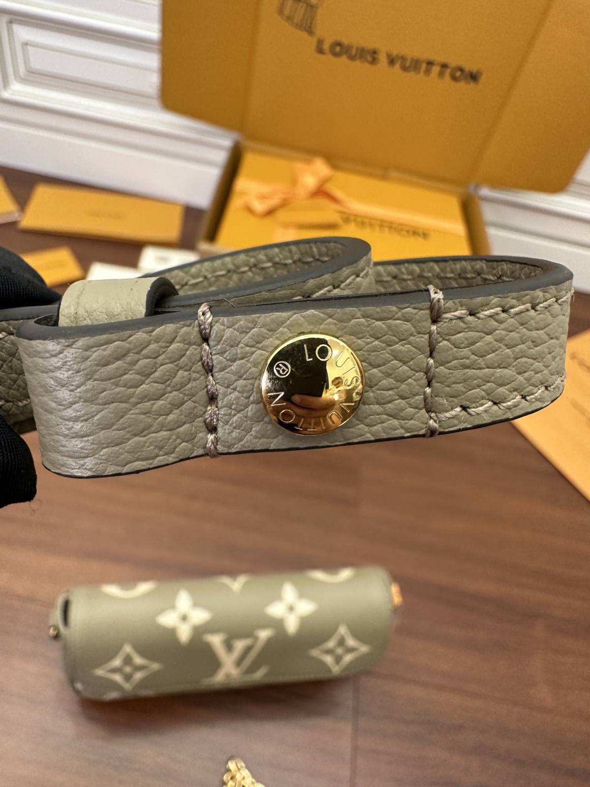 Ellebag Factory Replication Techniques: Louis Vuitton Wallet On Chain Ivy Handbag (M82211)-最高品質の偽のルイヴィトンバッグオンラインストア、レプリカデザイナーバッグru