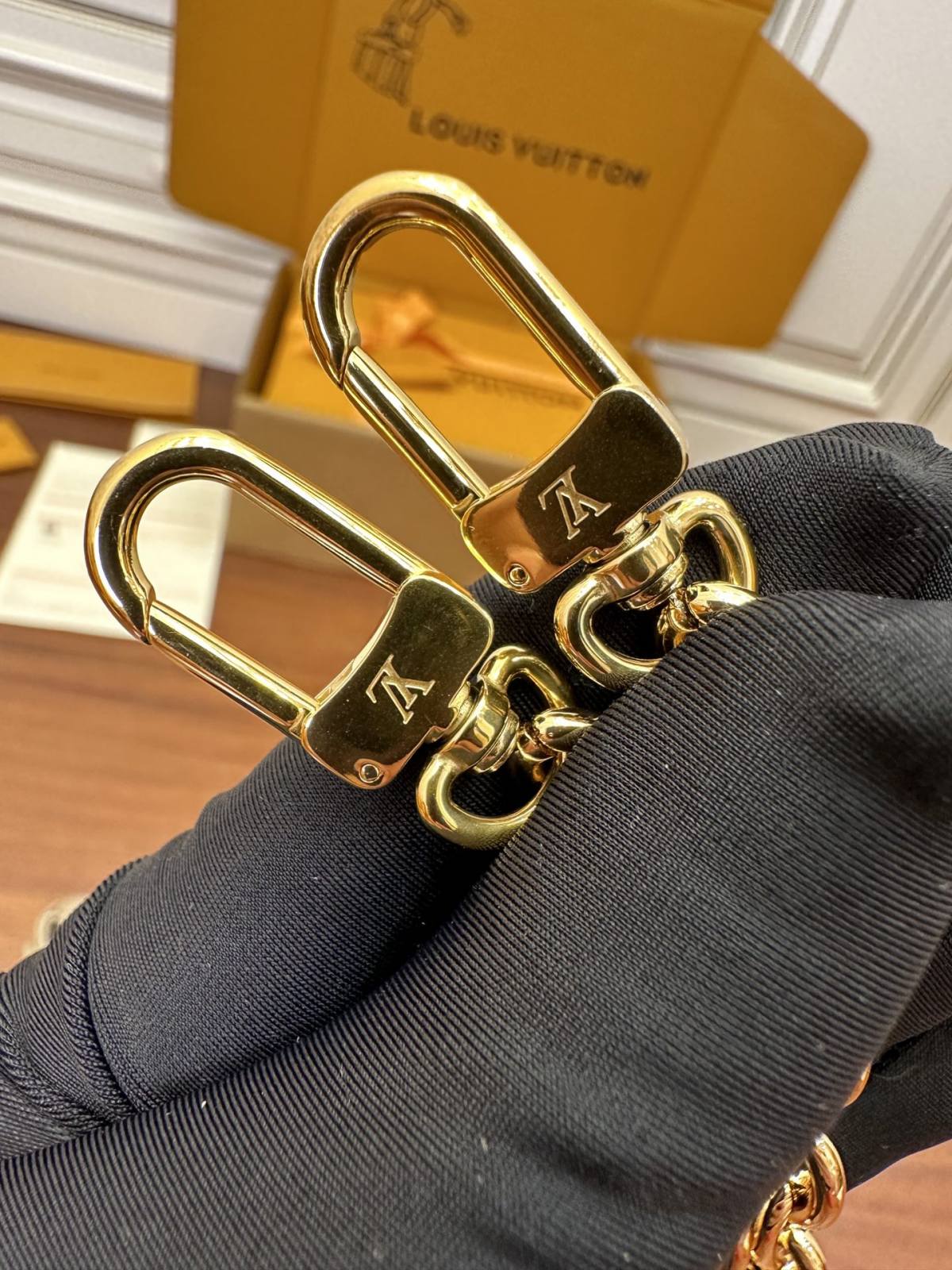 Ellebag Factory Replication Techniques: Louis Vuitton Wallet On Chain Ivy Handbag (M82211)-最高品質の偽のルイヴィトンバッグオンラインストア、レプリカデザイナーバッグru