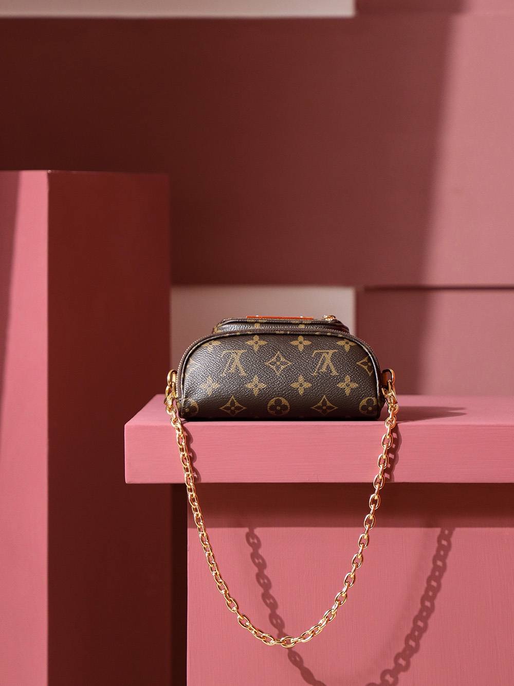 Ellebag Factory Replication Techniques: Louis Vuitton MINI BUMBAG Handbag (M82335)-Beste Qualität gefälschte Louis Vuitton-Taschen Online-Shop, Replik-Designer-Tasche ru