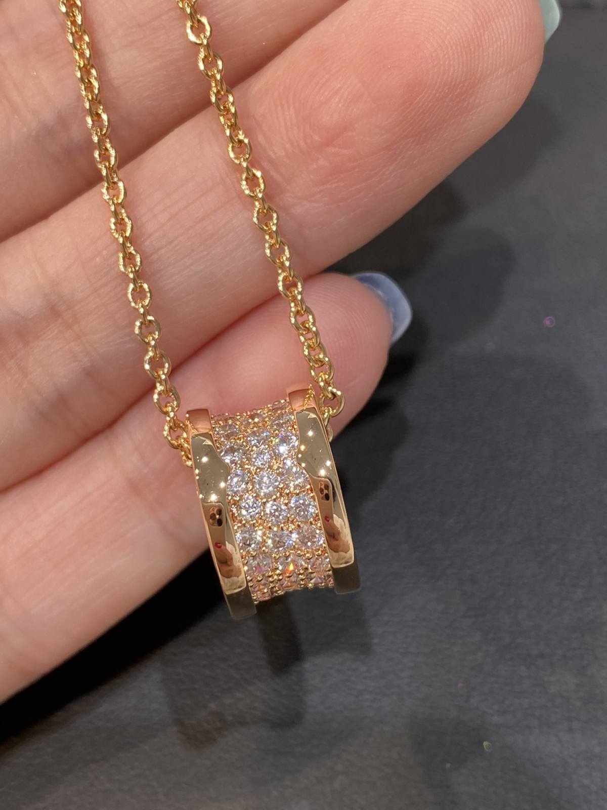 Free！Free！Free！Lots of Quatliy Bvlgari Necklace Free gift for you！(2024 Updated)-Tayada ugu Fiican ee Louis Vuitton Boorsada Online Store, Bac naqshadeeye nuqul ah