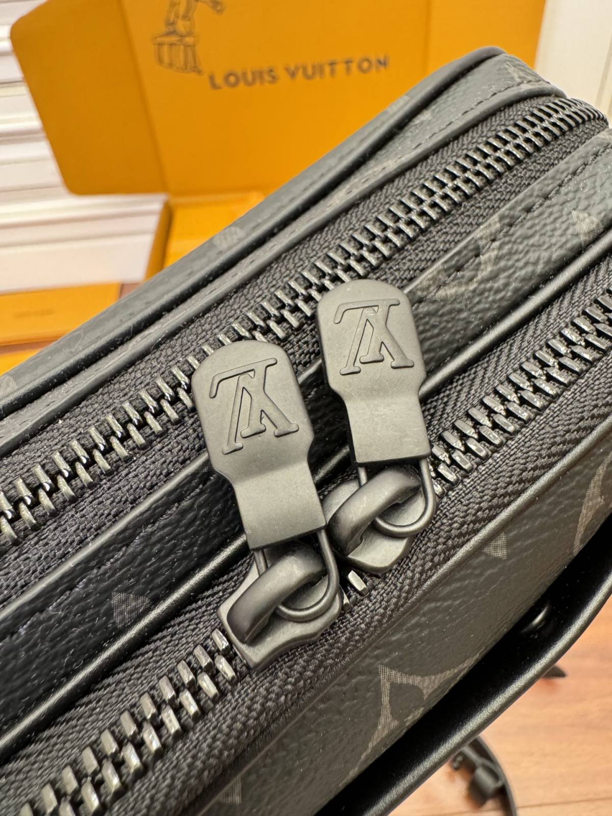 Ellebag factory’s replication techniques and features for the Louis Vuitton Neo Alpha Handbag (M82542)-সেরা মানের নকল লুই ভিটন ব্যাগ অনলাইন স্টোর, রেপ্লিকা ডিজাইনার ব্যাগ ru