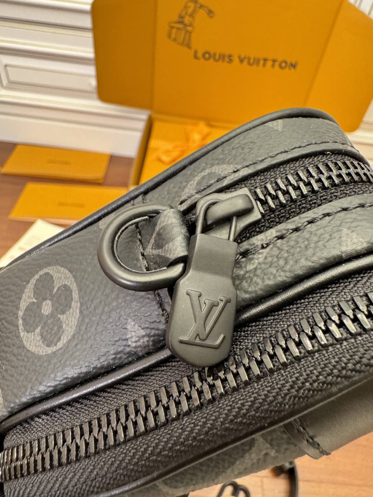 Ellebag factory’s replication techniques and features for the Louis Vuitton Neo Alpha Handbag (M82542)-Loja online de bolsa Louis Vuitton falsa de melhor qualidade, bolsa de designer de réplica ru