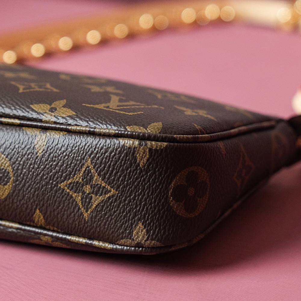 Ellebag Factory’s Masterful Replication of Louis Vuitton Pochette Accessoires M82766-Paras laatu väärennetty Louis Vuitton laukku verkkokauppa, replika suunnittelija laukku ru