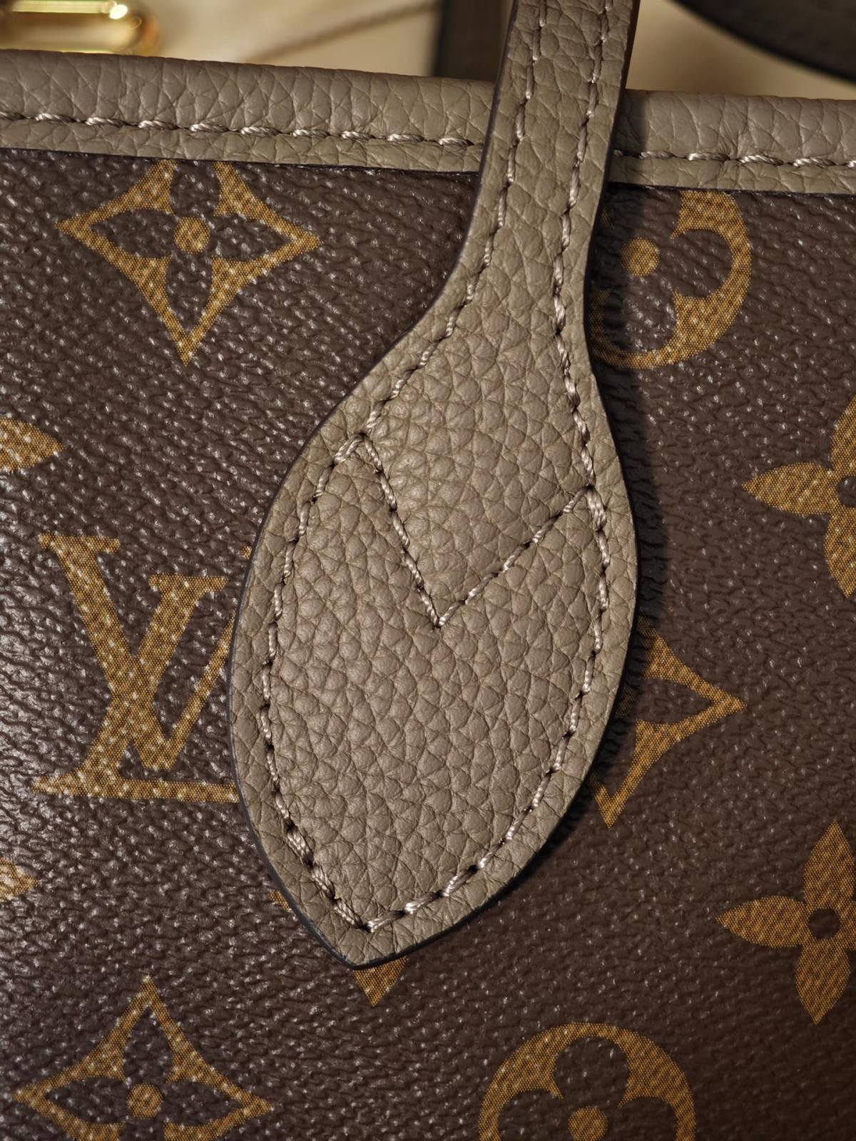 Ellebag’s 1:1 Replica of Louis Vuitton M12109 Neverfull Bandoulière Inside Out BB: A True Reflection of Craftsmanship （2024 Nov updated）-മികച്ച ഗുണനിലവാരമുള്ള വ്യാജ ലൂയിസ് വിറ്റൺ ബാഗ് ഓൺലൈൻ സ്റ്റോർ, റെപ്ലിക്ക ഡിസൈനർ ബാഗ് ru