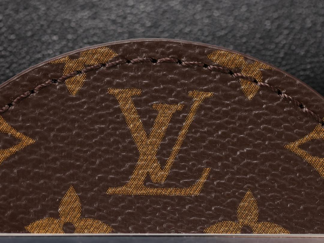 Ellebag’s 1:1 Replica of Louis Vuitton M12192 Sunset Vibe Handbag: A Masterpiece of Luxury and Craftsmanship （2024 Nov updated）-Tayada ugu Fiican ee Louis Vuitton Boorsada Online Store, Bac naqshadeeye nuqul ah