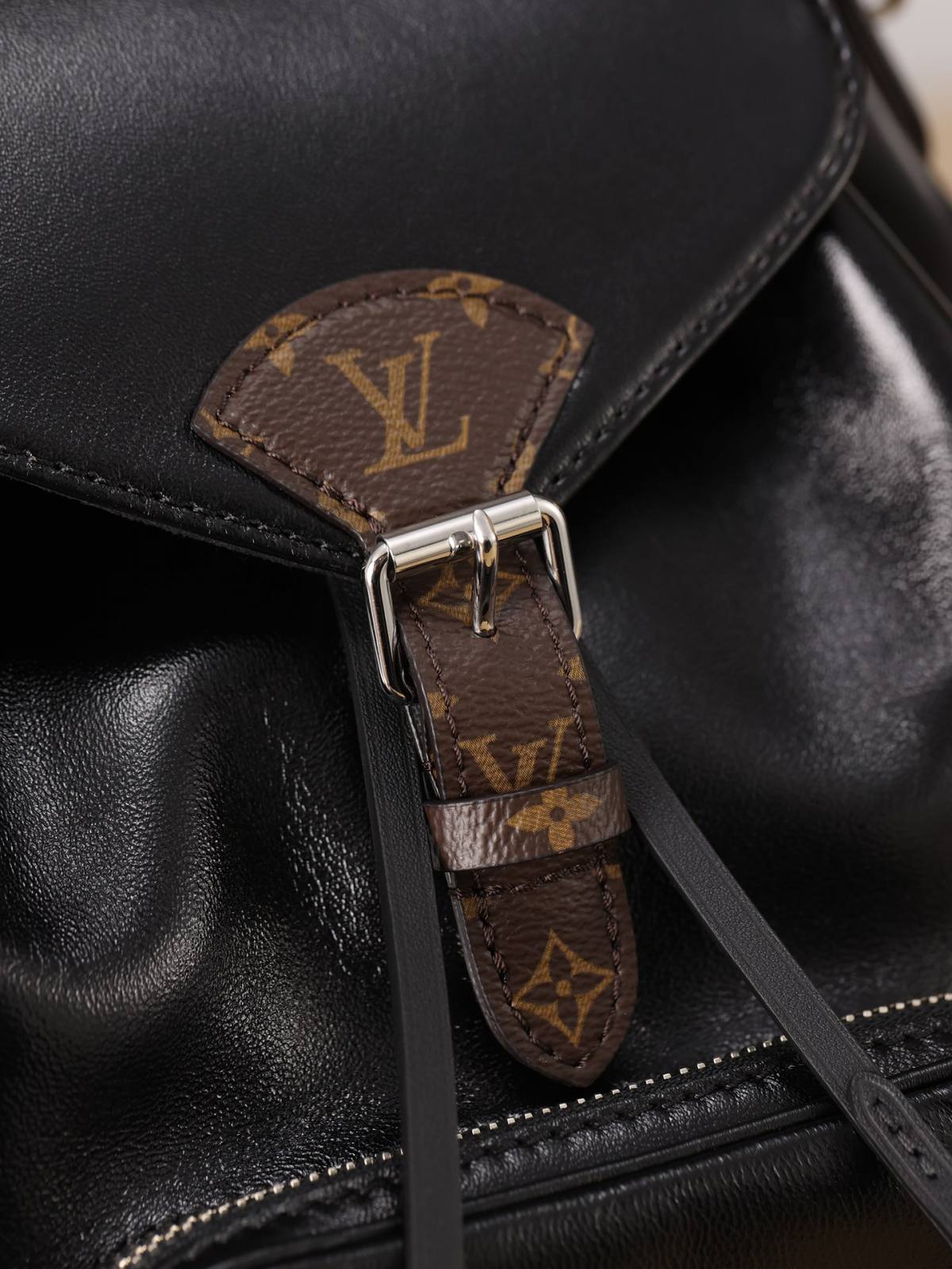 Ellebag’s 1:1 Replica of Louis Vuitton M12587 Montsouris PM: A Masterpiece of Craftsmanship（2024 Nov updated）-Bästa kvalitet Fake Louis Vuitton Bag Online Store, Replica designer bag ru