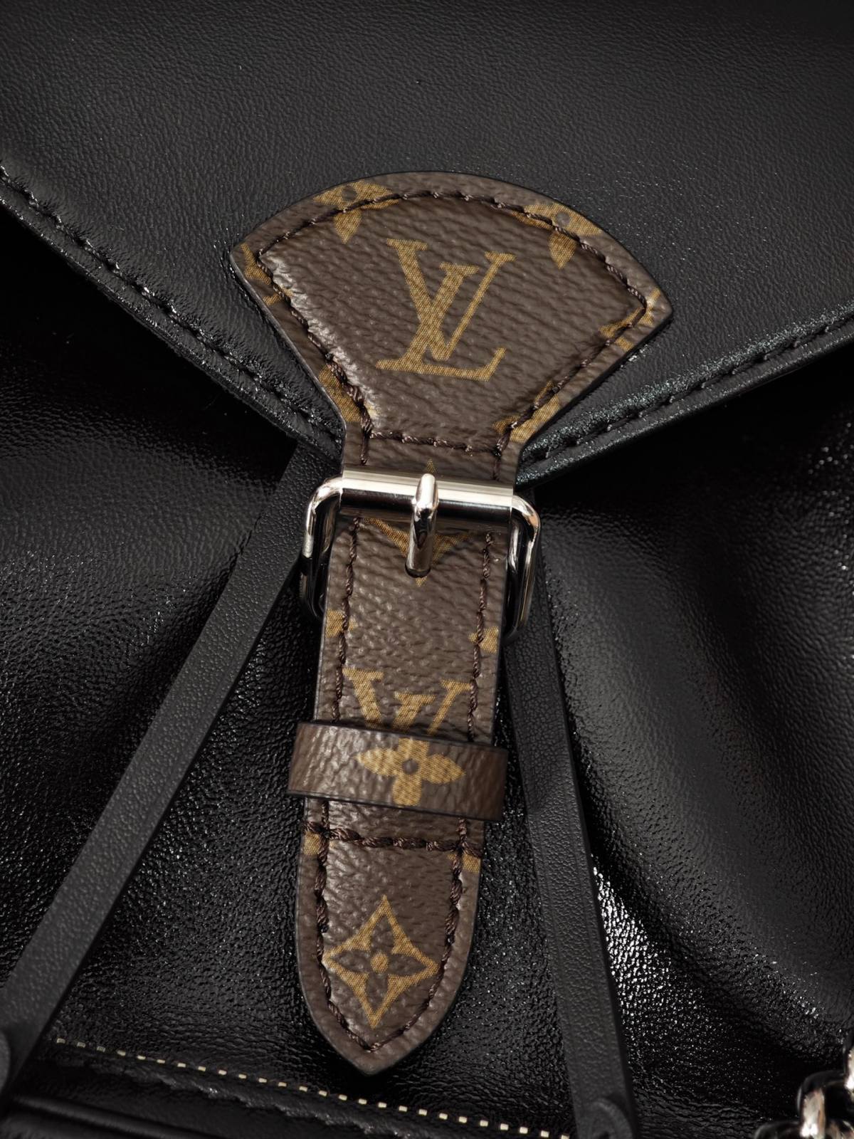 Ellebag’s 1:1 Replica of Louis Vuitton M12587 Montsouris PM: A Masterpiece of Craftsmanship（2024 Nov updated）-Dyqani në internet i çantave të rreme Louis Vuitton me cilësi më të mirë, çanta modeli kopje ru