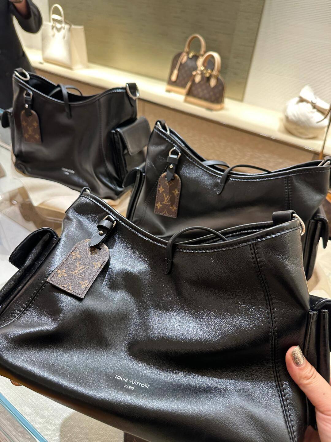 Ellebag’s 1:1 Replica of Louis Vuitton M24861 Carryall Cargo Small Handbag（2024 Nov updated）-ຄຸນະພາບທີ່ດີທີ່ສຸດ Fake Louis Vuitton Bag Online Store, Replica designer bag ru