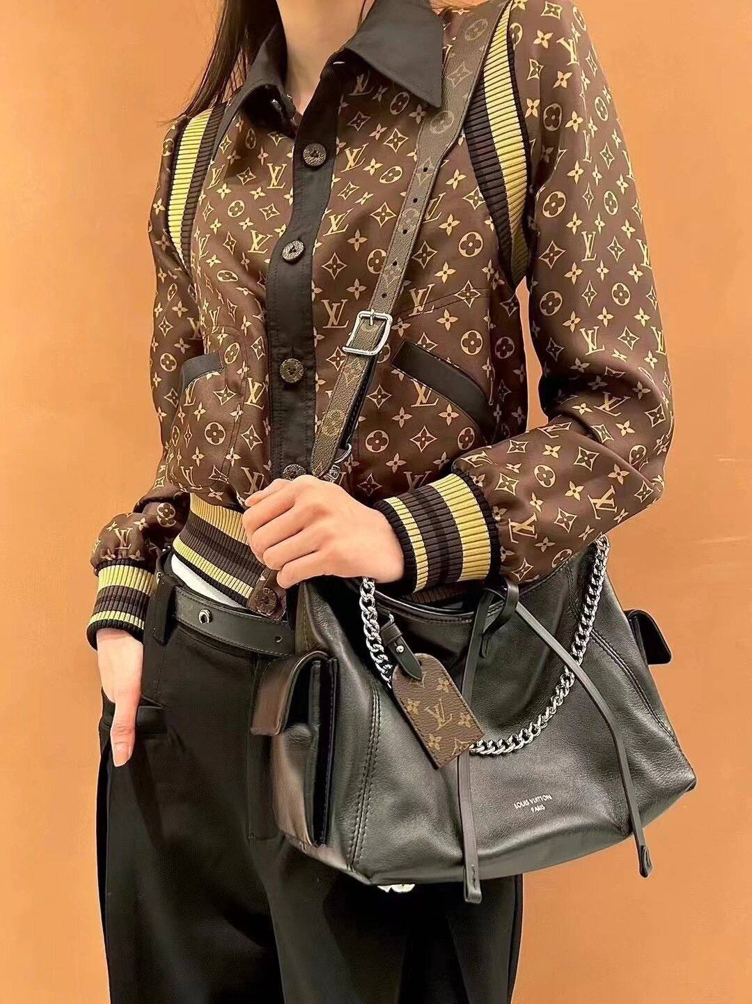 Ellebag’s 1:1 Replica of Louis Vuitton M24861 Carryall Cargo Small Handbag（2024 Nov updated）-Online obchod s falošnou taškou Louis Vuitton najvyššej kvality, replika značkovej tašky ru