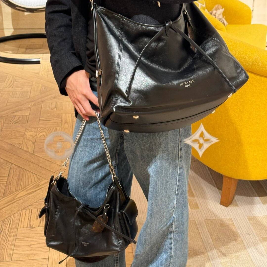 Ellebag’s 1:1 Replica of Louis Vuitton M24861 Carryall Cargo Small Handbag（2024 Nov updated）-بہترین معیار کا جعلی لوئس ووٹن بیگ آن لائن اسٹور، ریپلیکا ڈیزائنر بیگ آر یو