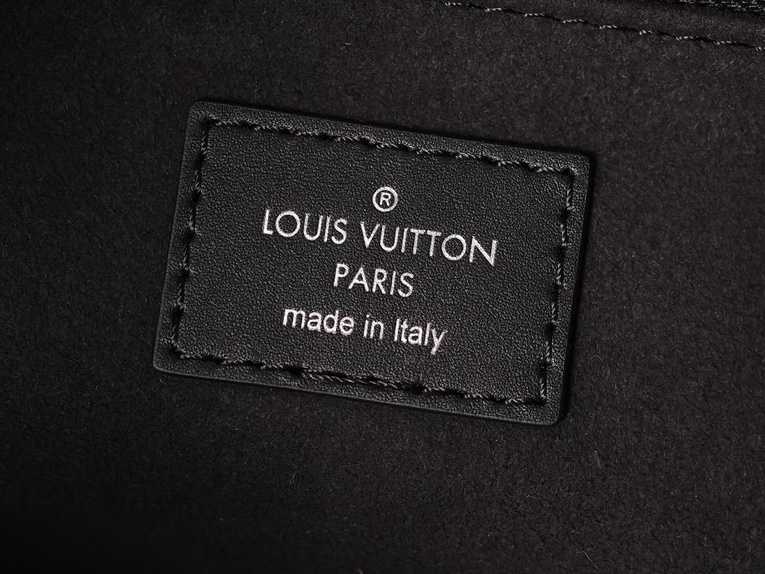 Ellebag’s 1:1 Replica of Louis Vuitton M25143 Carryall Dark Medium Handbag（2024 Nov updated）-Інтэрнэт-крама падробленай сумкі Louis Vuitton лепшай якасці, рэплікі дызайнерскай сумкі ru