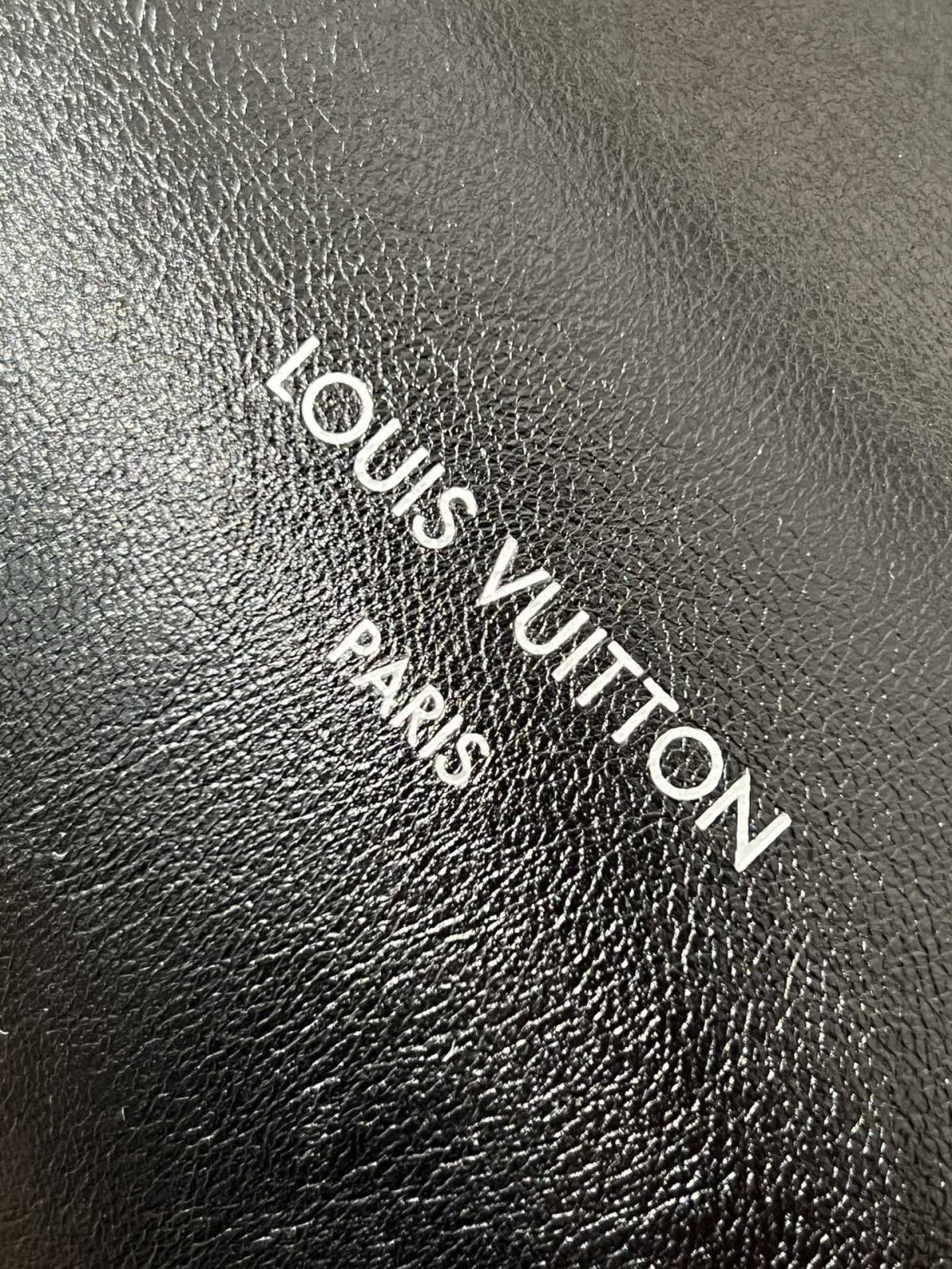 Ellebag’s 1:1 Replica of Louis Vuitton M25143 Carryall Dark Medium Handbag（2024 Nov updated）-Kedai Dalam Talian Beg Louis Vuitton Palsu Kualiti Terbaik, Beg reka bentuk replika ru