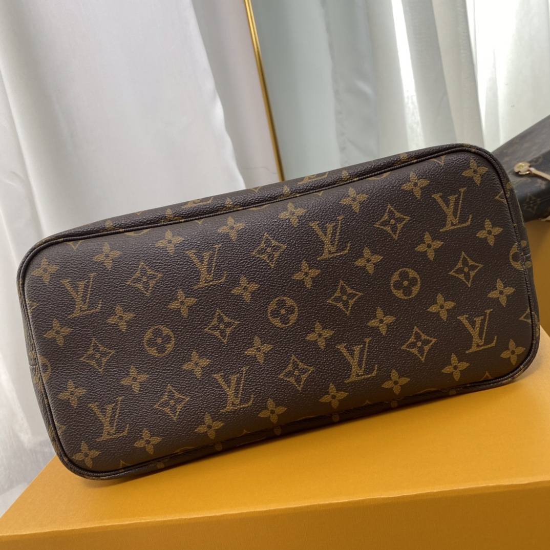 Ellebag’s 1:1 Replica of Louis Vuitton M41177 Neverfull Medium Tote – The Iconic Monogram with Red Interior （2024 Nov updated）-ร้านค้าออนไลน์กระเป๋า Louis Vuitton ปลอมคุณภาพดีที่สุด, กระเป๋าออกแบบจำลอง ru