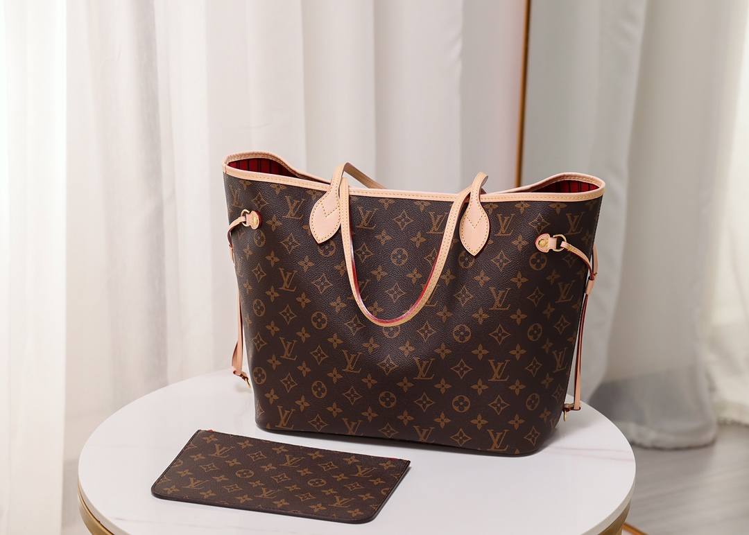 Ellebag’s 1:1 Replica of Louis Vuitton M41177 Neverfull Medium Tote – The Iconic Monogram with Red Interior （2024 Nov updated）-ร้านค้าออนไลน์กระเป๋า Louis Vuitton ปลอมคุณภาพดีที่สุด, กระเป๋าออกแบบจำลอง ru