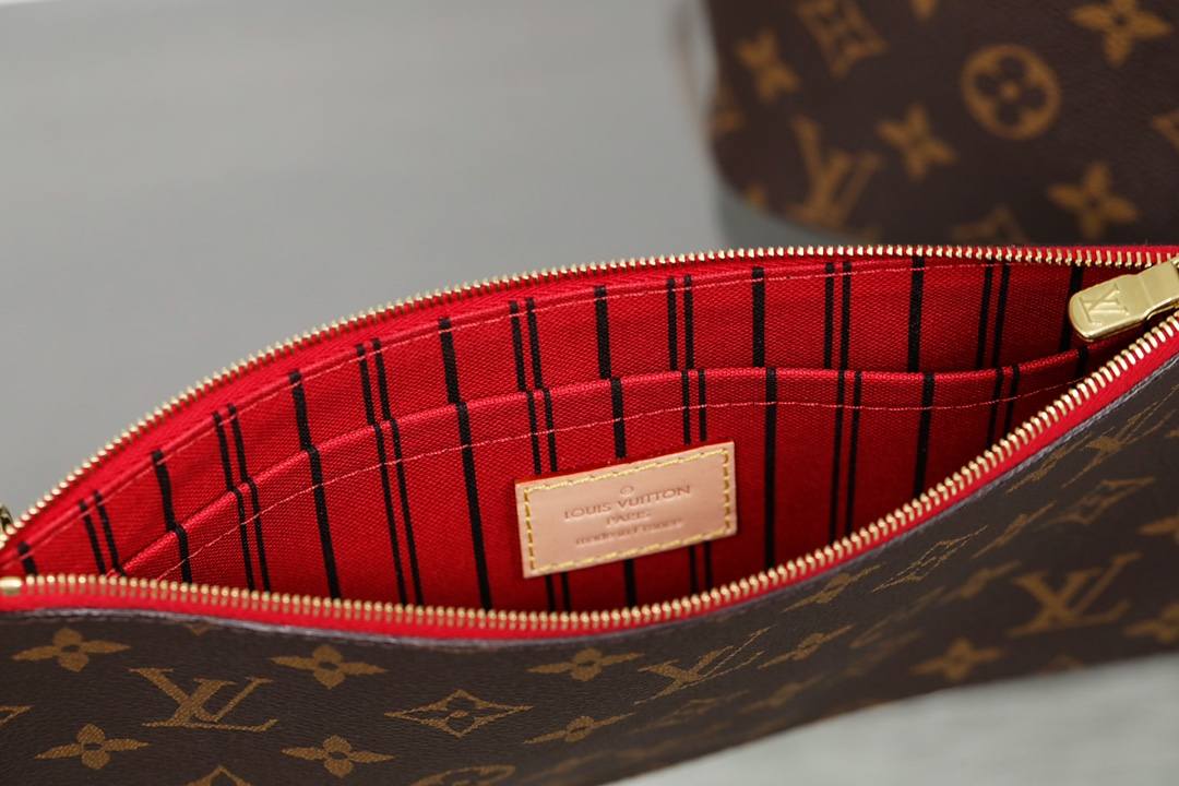 Ellebag’s 1:1 Replica of Louis Vuitton M41177 Neverfull Medium Tote – The Iconic Monogram with Red Interior （2024 Nov updated）-ร้านค้าออนไลน์กระเป๋า Louis Vuitton ปลอมคุณภาพดีที่สุด, กระเป๋าออกแบบจำลอง ru