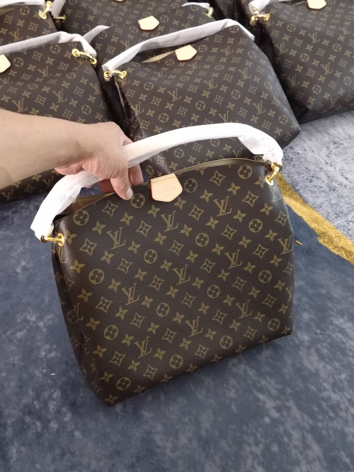 Ellebag’s 1:1 Replica of Louis Vuitton M43701 Graceful Small Handbag – The Ultimate Monogram Classic（2024 Nov updated）-ร้านค้าออนไลน์กระเป๋า Louis Vuitton ปลอมคุณภาพดีที่สุด, กระเป๋าออกแบบจำลอง ru