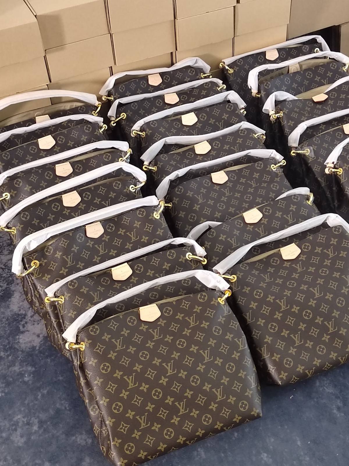 Ellebag’s 1:1 Replica of Louis Vuitton M43701 Graceful Small Handbag – The Ultimate Monogram Classic（2024 Nov updated）-Molemo ka ho Fetisisa Lebenkele la Lebenkele la Marang-rang la Fake Louis Vuitton, Replica designer bag ru