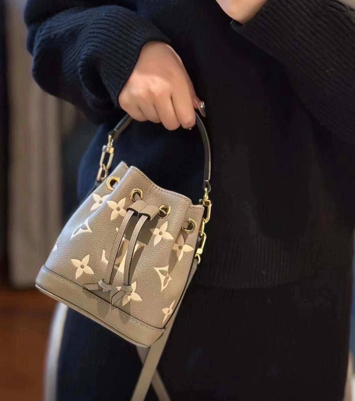 Crafting Luxury: Ellebag’s 1:1 Replica of Louis Vuitton NANO NOÉ M46291 Handbag(2024 Nov Updated))-Meilleure qualité de faux sac Louis Vuitton en ligne, réplique de sac de créateur ru