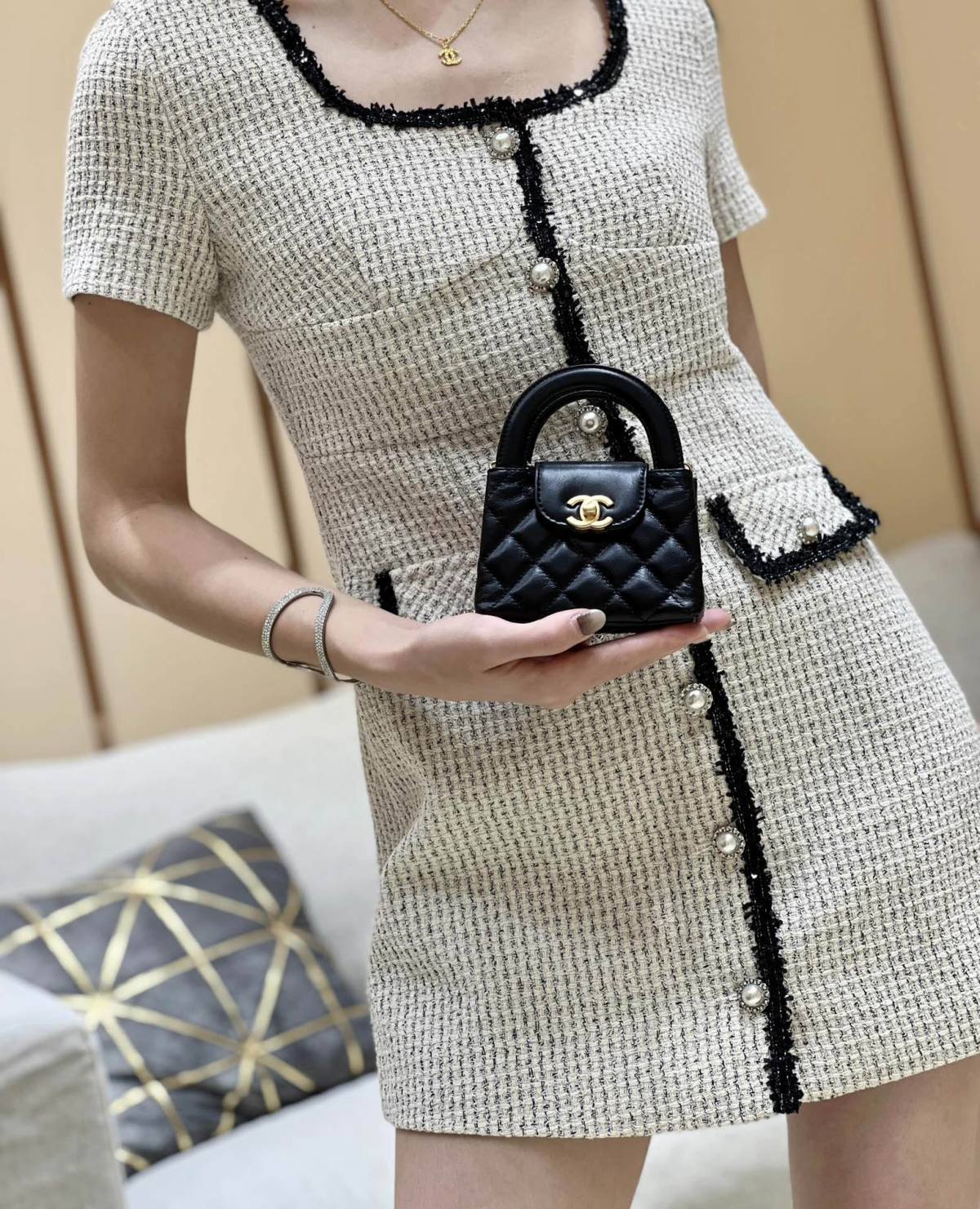 Chanel Replica: The Exquisite Kelly-Style Clutch with Chain by Ellebag(2024 Nov Updated)-Bästa kvalitet Fake Louis Vuitton Bag Online Store, Replica designer bag ru