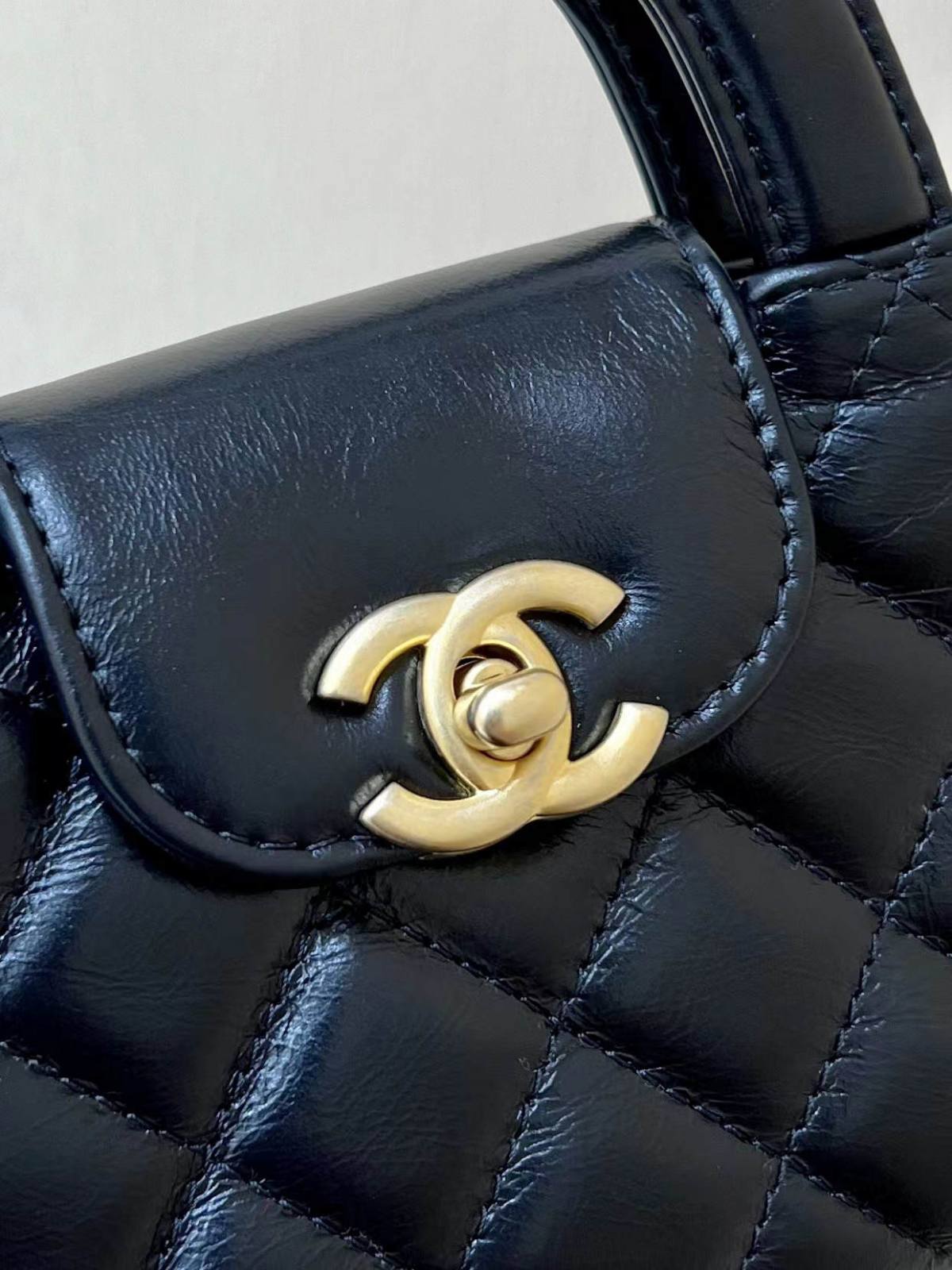 Chanel Replica: The Exquisite Kelly-Style Clutch with Chain by Ellebag(2024 Nov Updated)-Best Quality Replica designer Bag factory in China