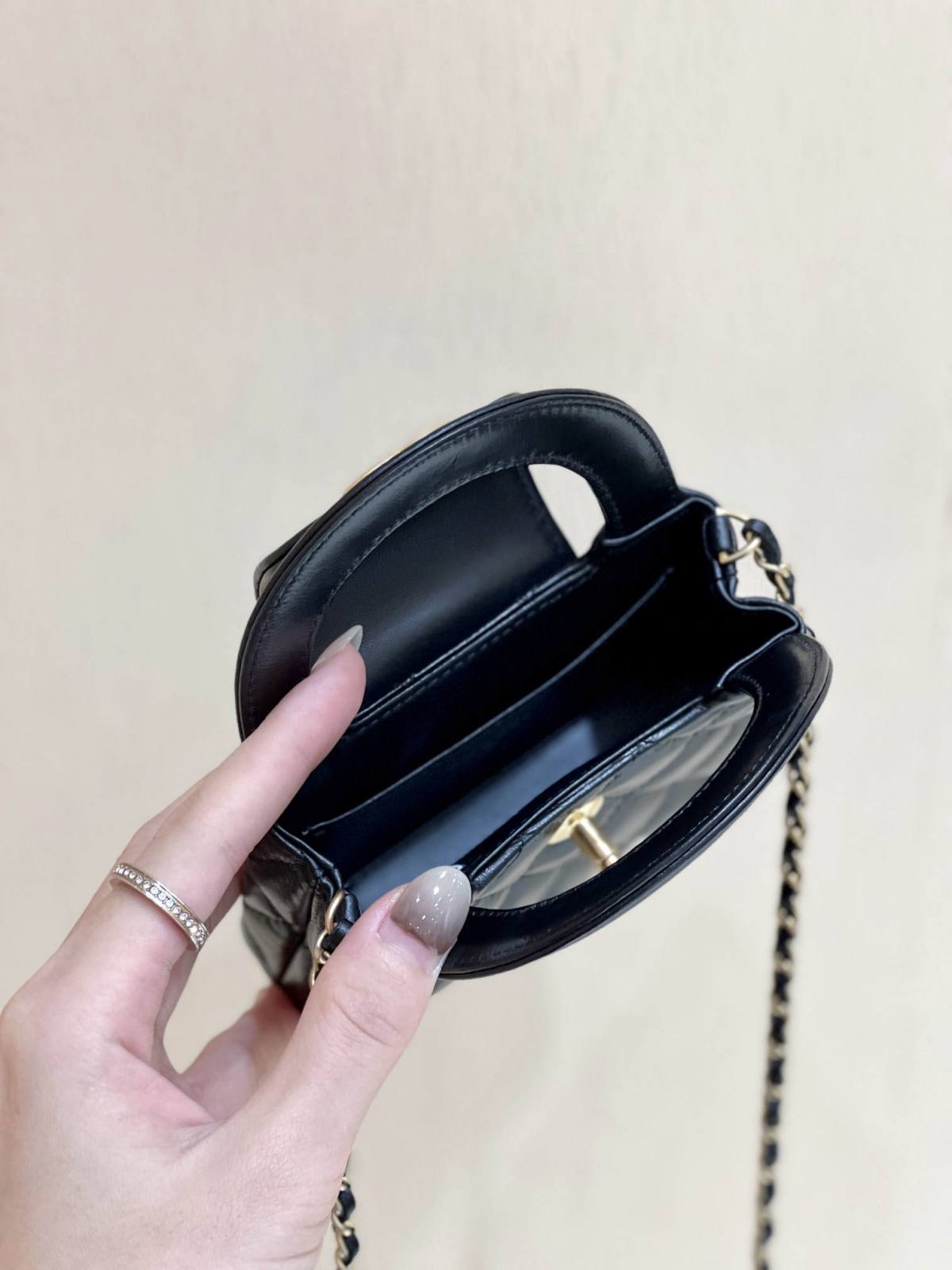 Chanel Replica: The Exquisite Kelly-Style Clutch with Chain by Ellebag(2024 Nov Updated)-Meilleure qualité de faux sac Louis Vuitton en ligne, réplique de sac de créateur ru