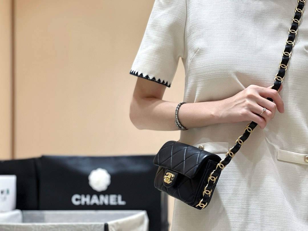 Elegance in Craftsmanship: Ellebag super replica Chanel AS5175 Flap Bag(2024 Nov Updated)-ร้านค้าออนไลน์กระเป๋า Louis Vuitton ปลอมคุณภาพดีที่สุด, กระเป๋าออกแบบจำลอง ru