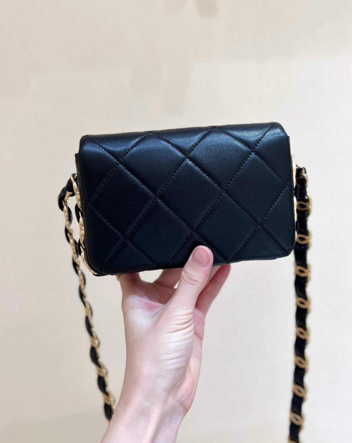 Elegance in Craftsmanship: Ellebag super replica Chanel AS5175 Flap Bag(2024 Nov Updated)-Najlepsza jakość fałszywych torebek Louis Vuitton Sklep internetowy, projektant repliki torebki ru