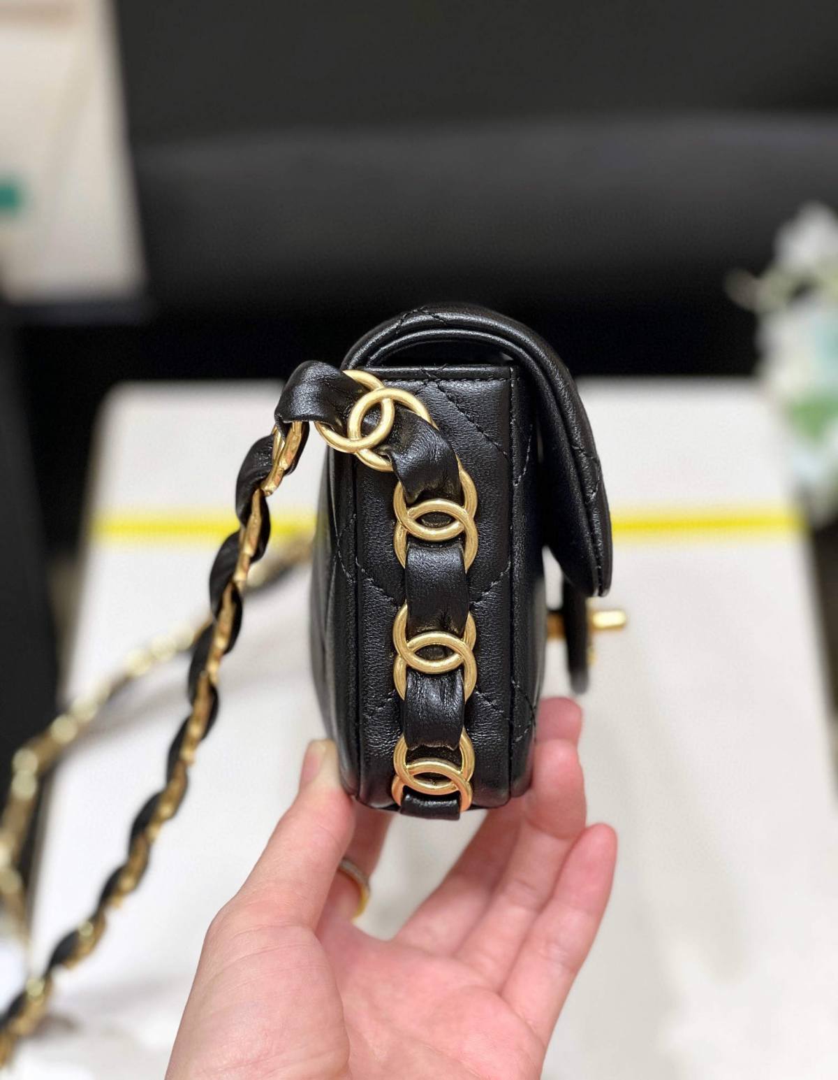 Elegance in Craftsmanship: Ellebag super replica Chanel AS5175 Flap Bag(2024 Nov Updated)-Najlepsza jakość fałszywych torebek Louis Vuitton Sklep internetowy, projektant repliki torebki ru