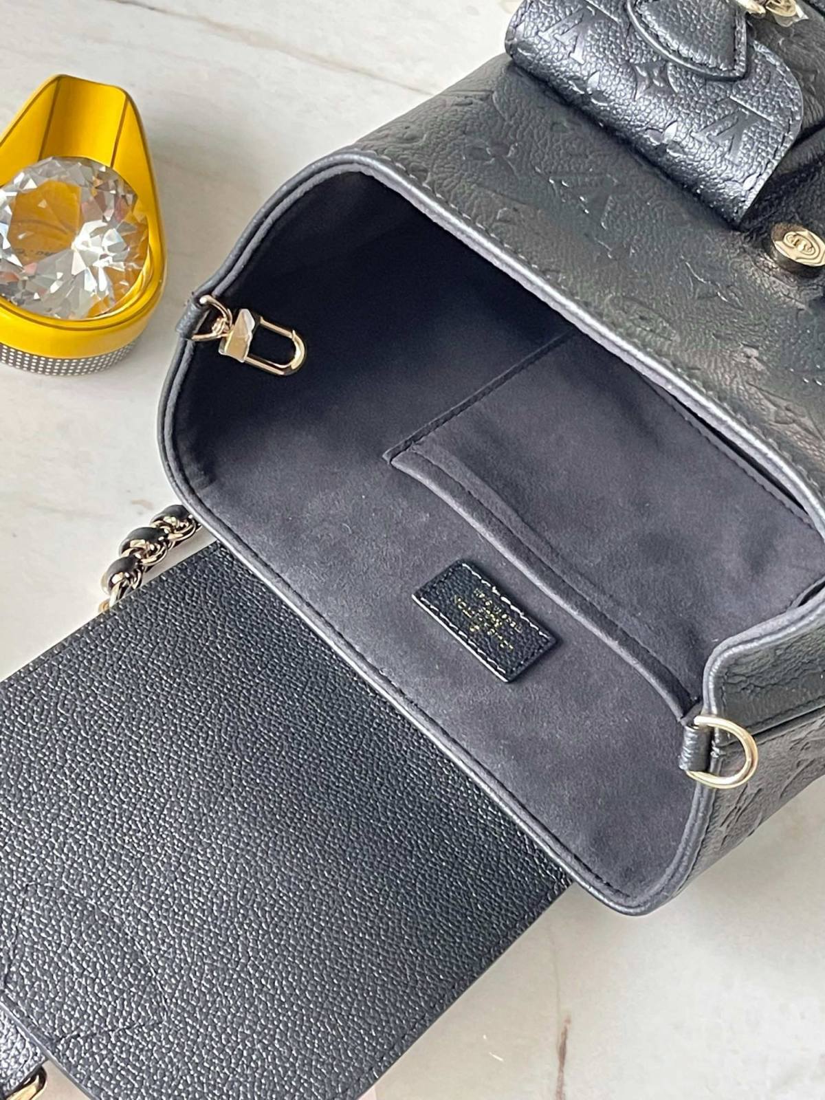 “Ellebag’s 1:1 Replica of Louis Vuitton Backu💰 Backpack M47072: A Masterpiece of Craftsmanship”(2024 Nov Updated)-Best Quality Fake Louis Vuitton Bag Online Store, Replica designer bag ru